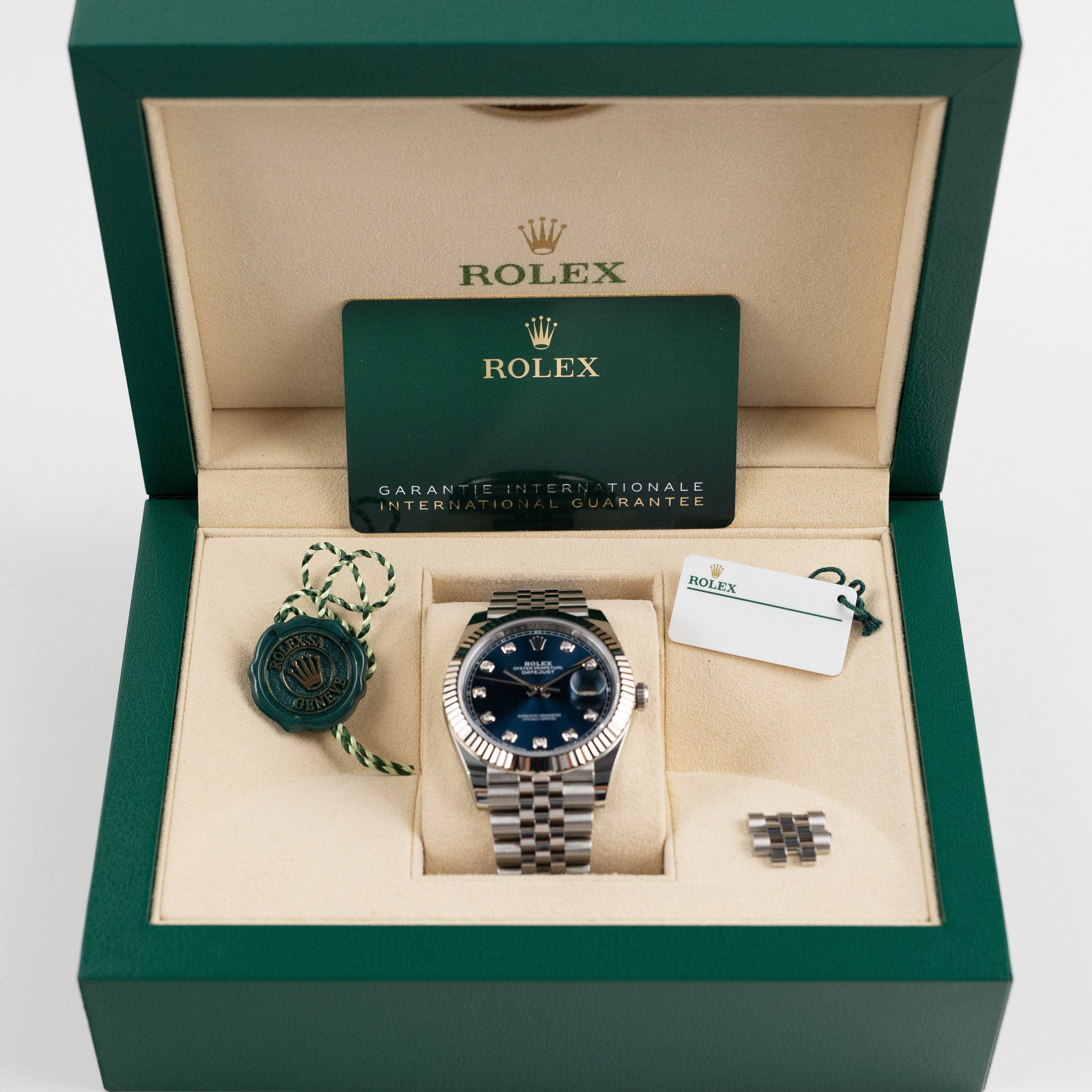 Rolex Datejust 41 126334 Stainless Steel Blue Diamond Dial Jubilee (2024)