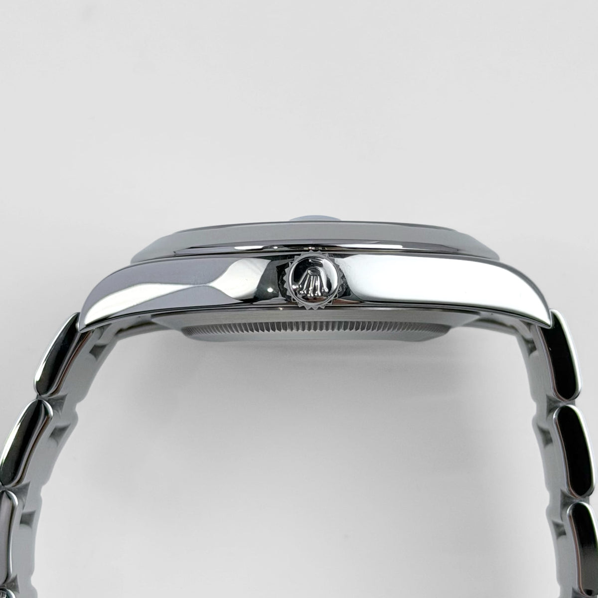 Rolex Datejust II 116300 Stainless Steel Stainless Steel Rhodium Arabic Dial Smooth Bezel Oyster (2016)