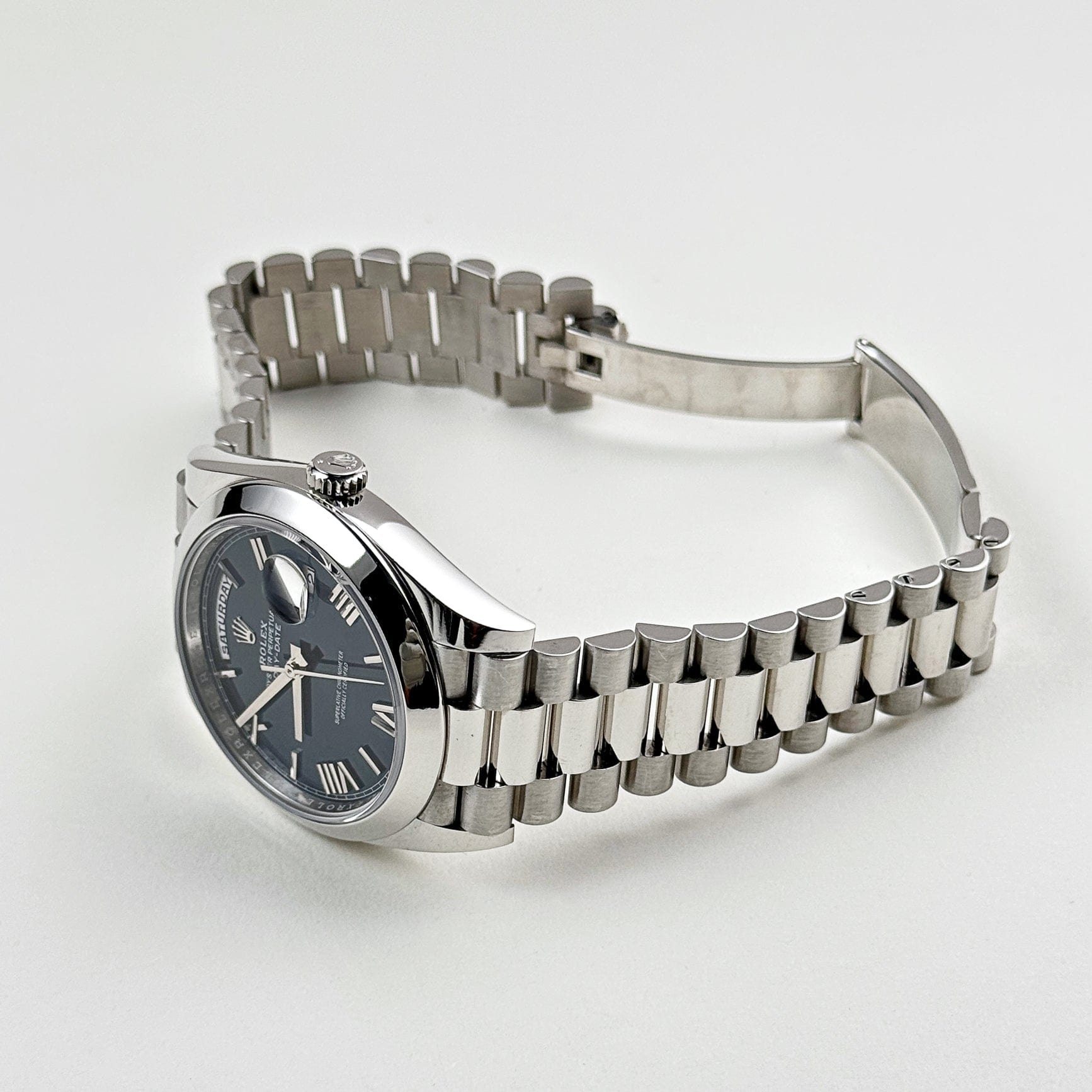 Rolex Day-Date 40 228206 Platinum Blue Dial (2022) – Wrist Aficionado