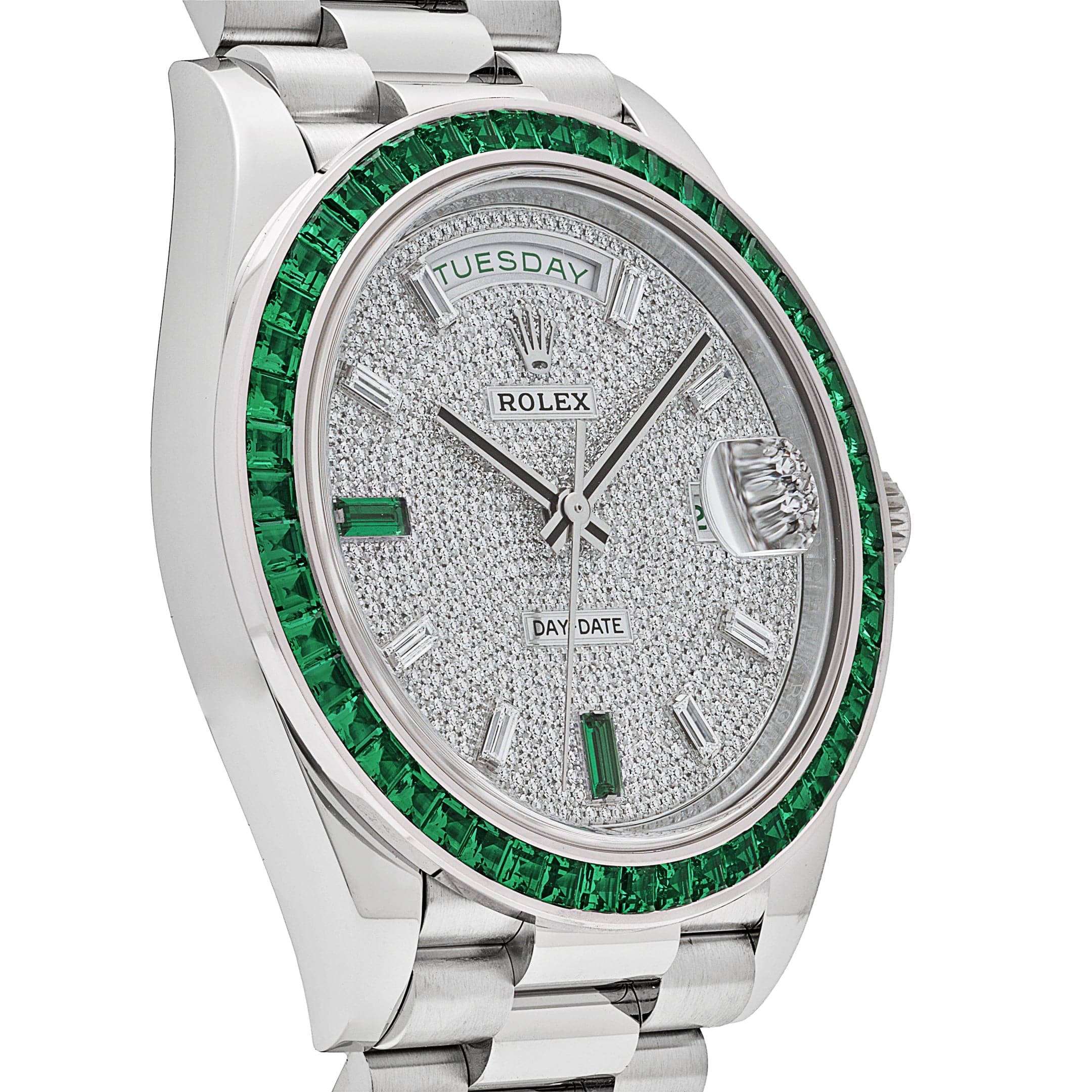 Rolex Day-Date 40 228396TEM Platinum Diamond Dial Emerald Bezel