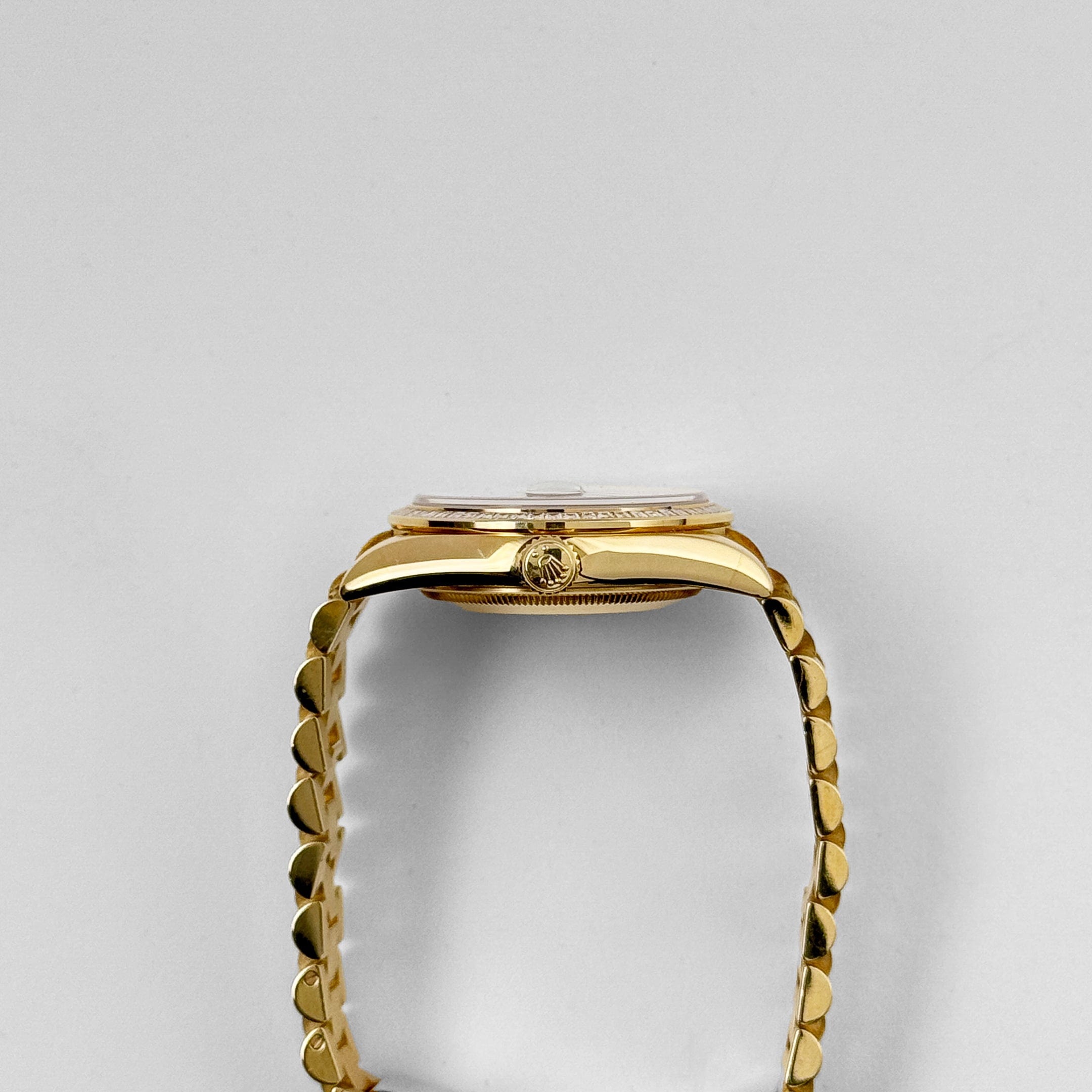 Rolex Day-Date 36 118398BR Yellow Gold Diamond Bezel Champagne Diamond Dial