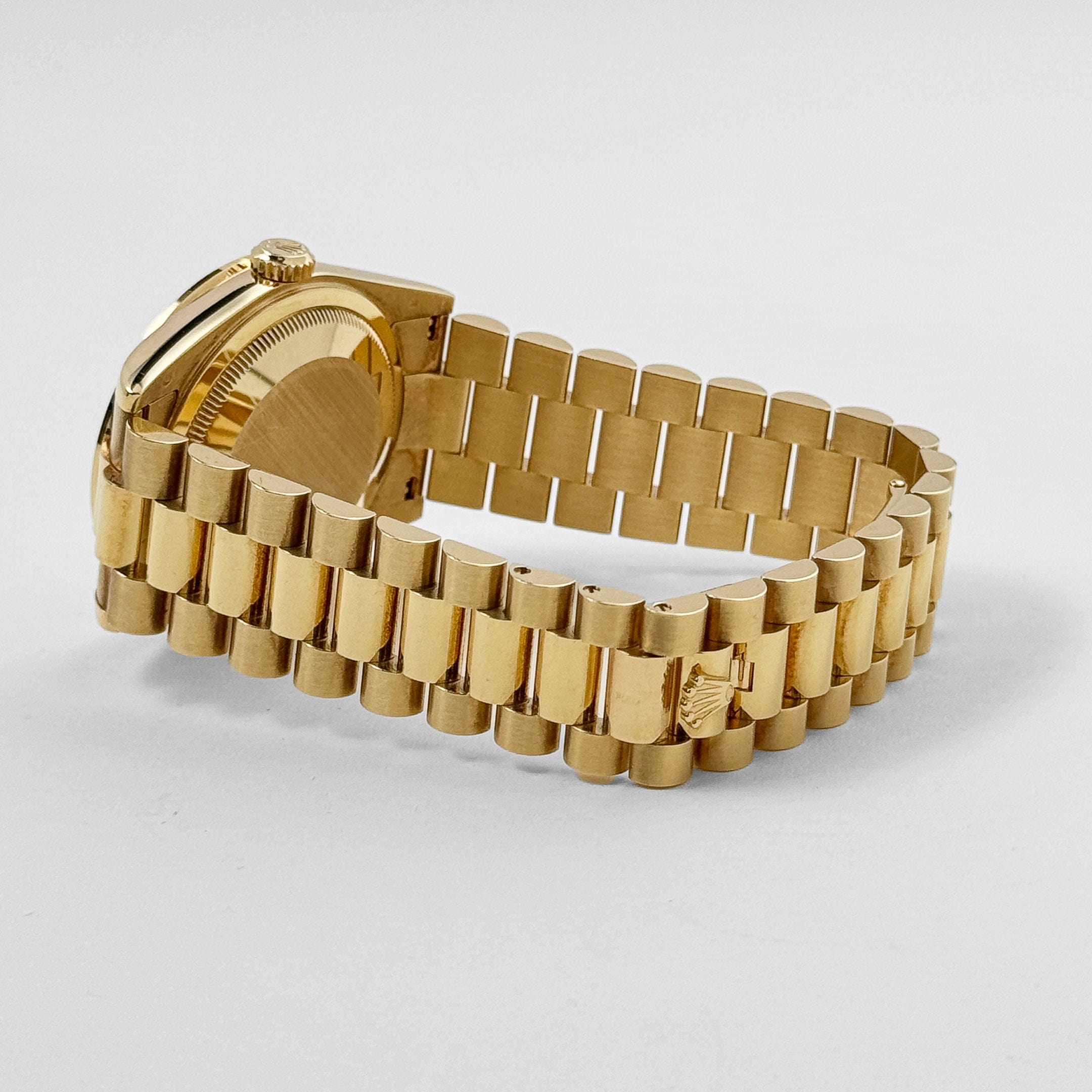 Rolex Day-Date 36 118398BR Yellow Gold Diamond Bezel Champagne