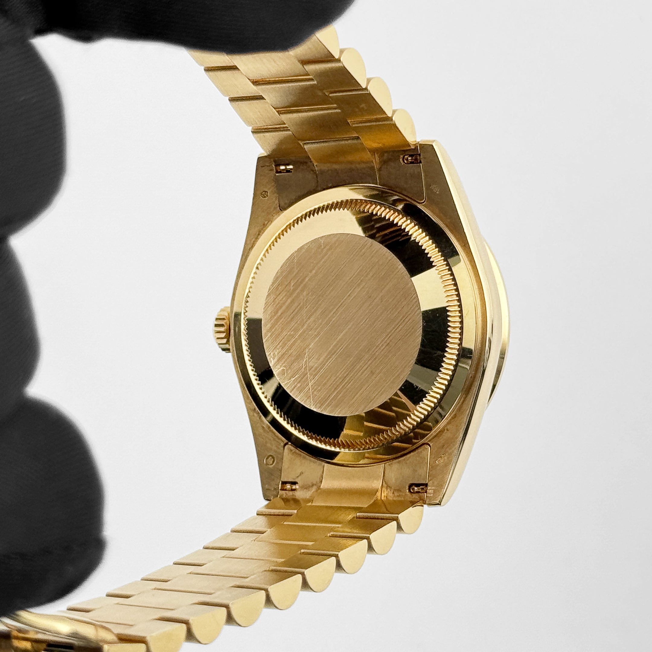 Rolex Day-Date 36 118398BR Yellow Gold Diamond Bezel Champagne Diamond Dial