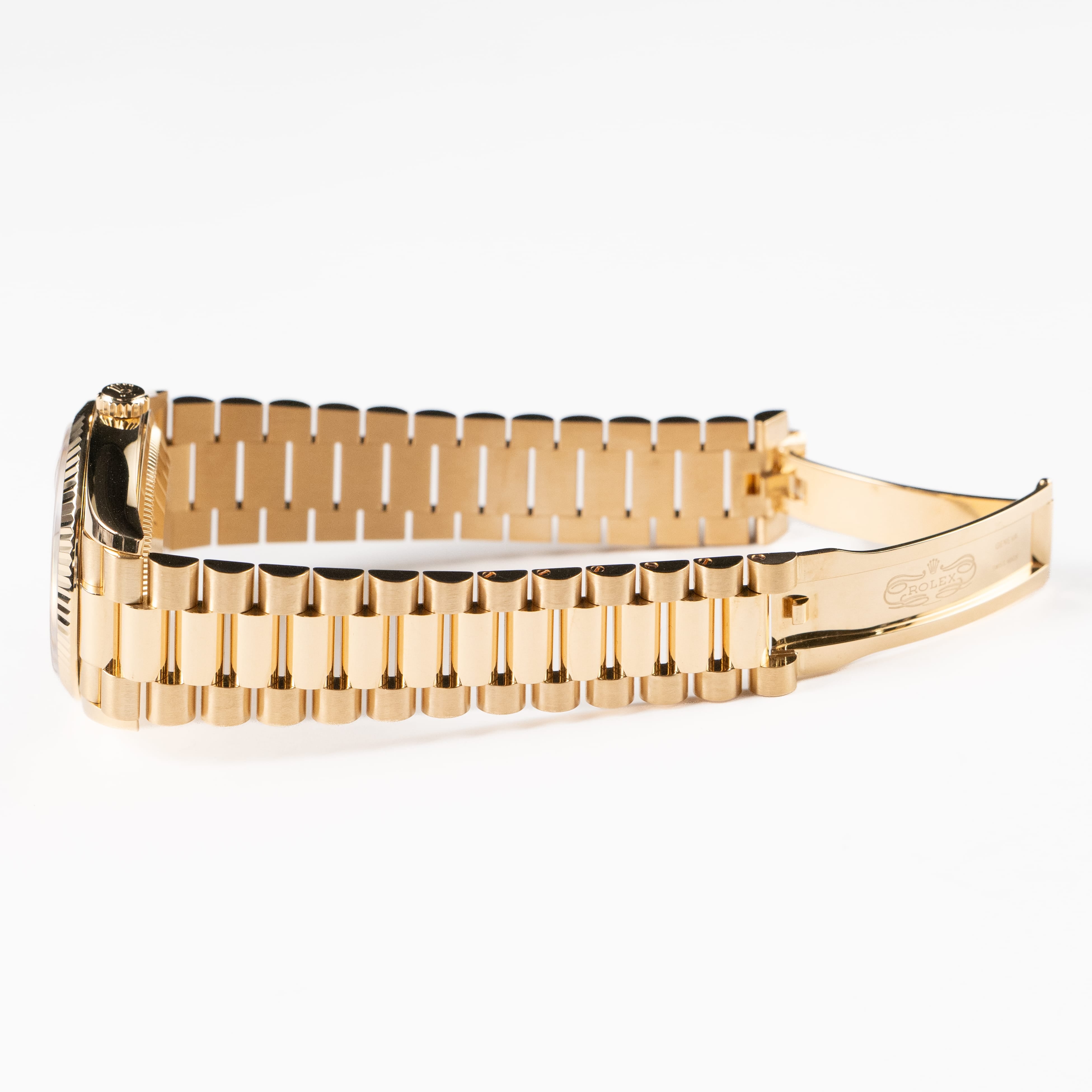 Rolex Day-Date 36 128238 Yellow Gold White Mother of Pearl Diamond Dial (2026)