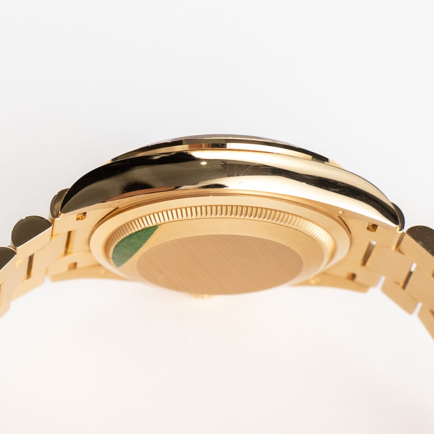 Rolex Day-Date 36 128348RBR Yellow Gold Green Malachite Dial Diamond Bezel (2021)