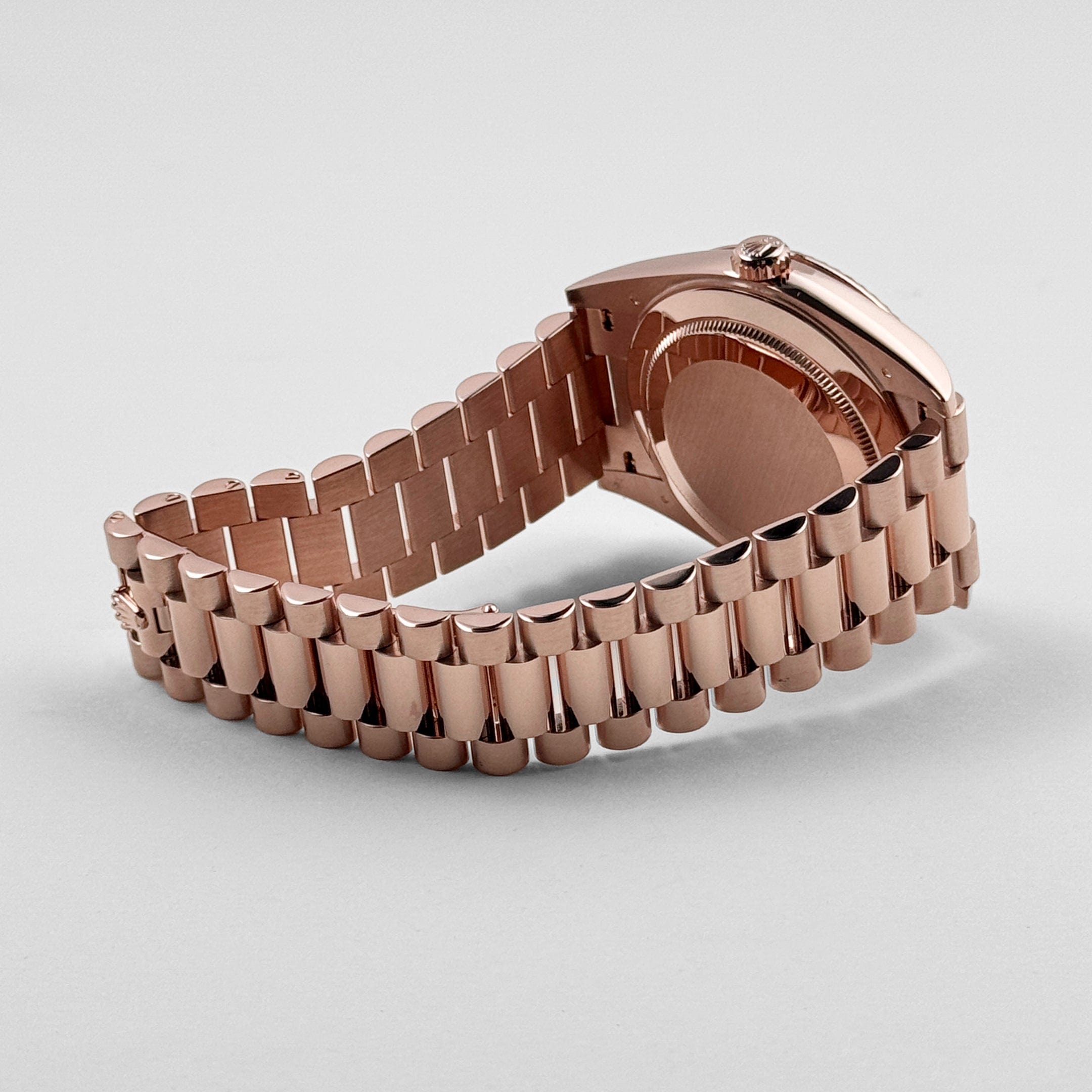 Rolex Day-Date 40 228235 Rose Gold Chocolate Roman Numerals Dial