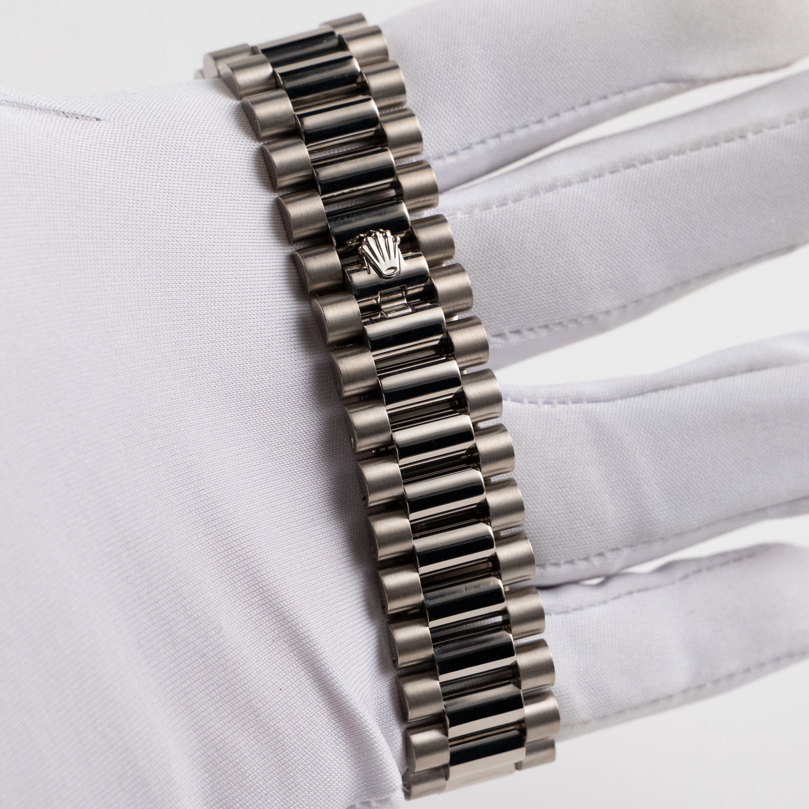 Rolex Day-Date 40 228239 White Gold Black Dial (2016)