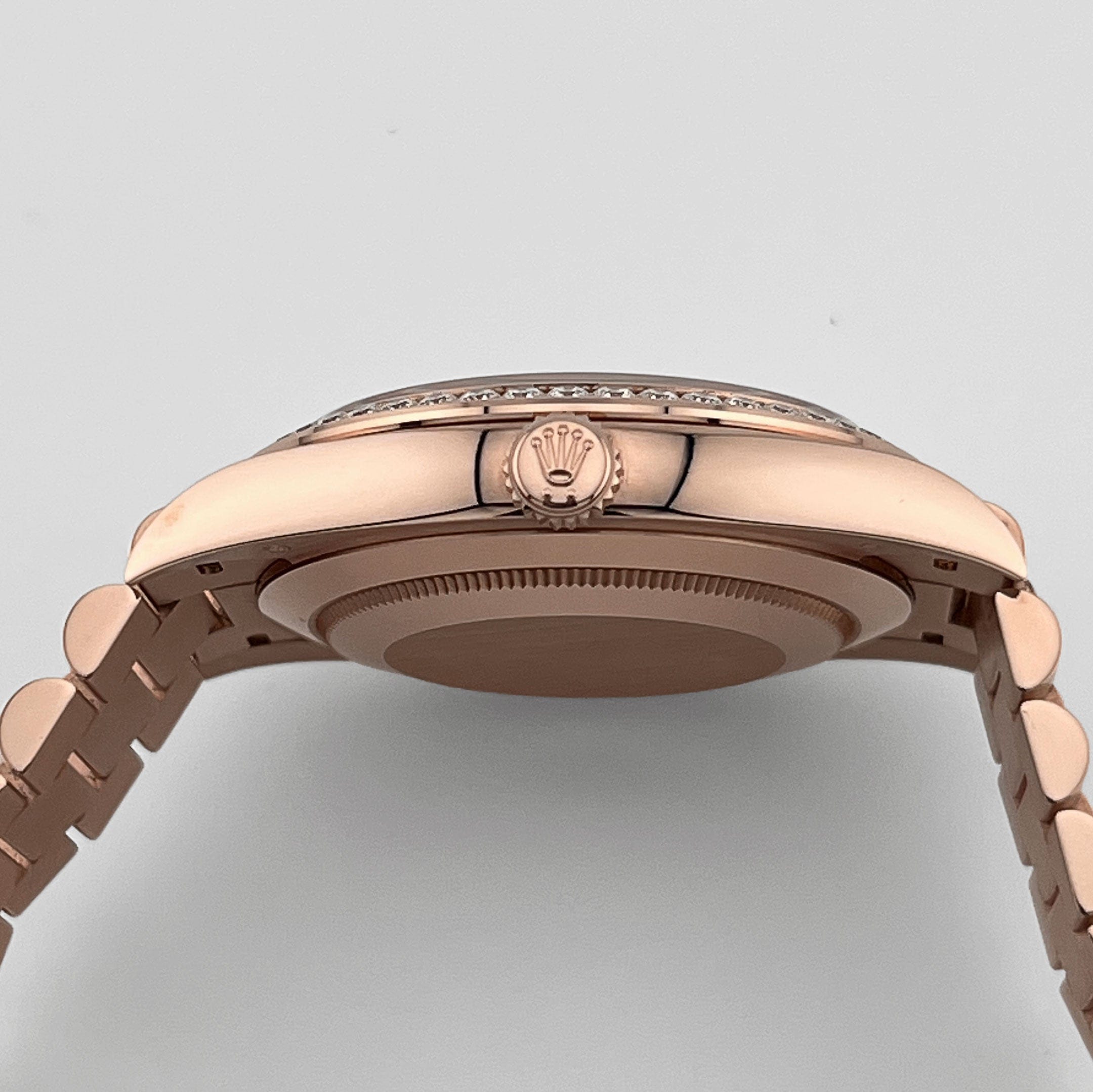 Rolex Day-Date 40 228345RBR Rose Gold Diamond Dial Diamond Bezel