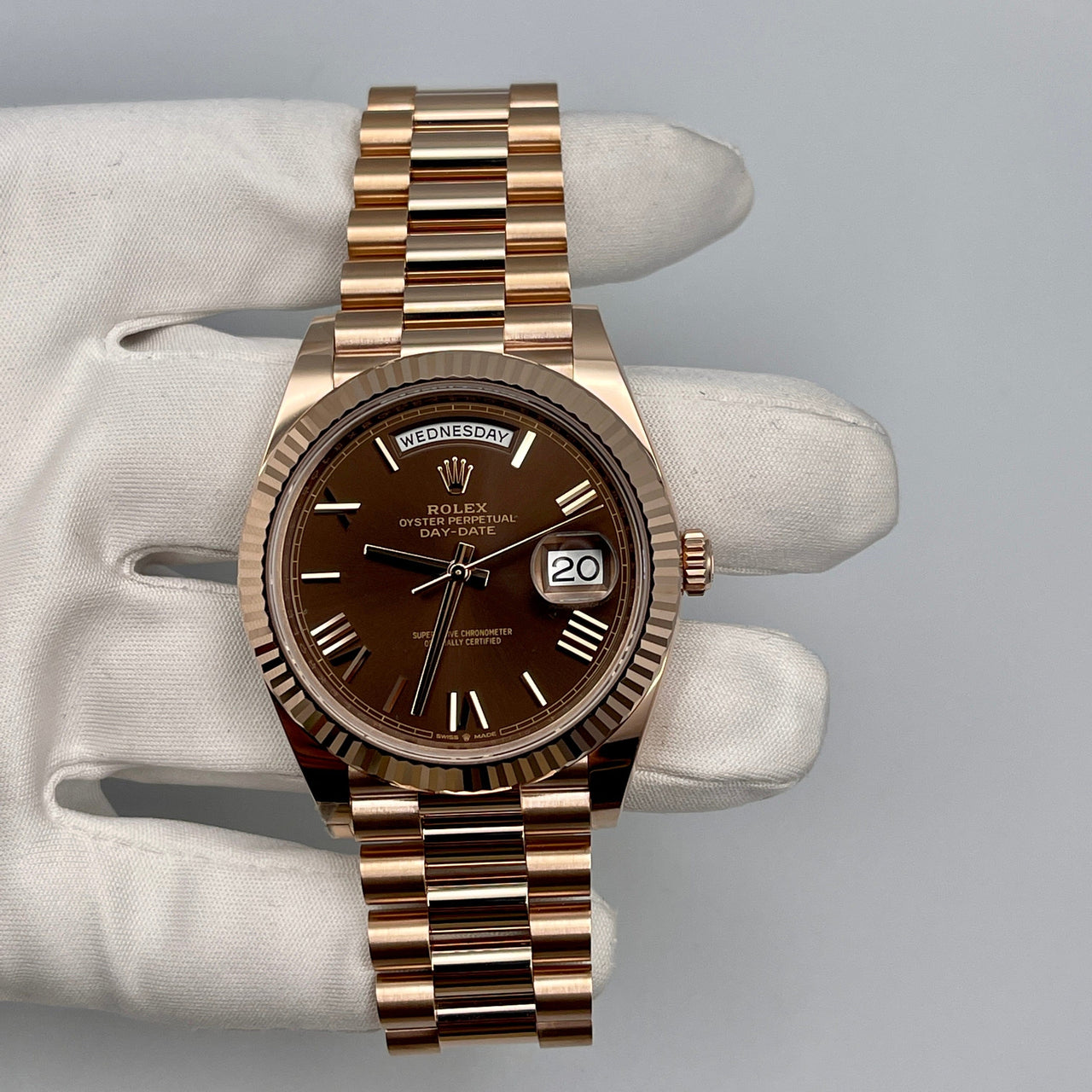 Luxury Watch Rolex Day-Date 40 Rose Gold Chocolate Roman Dial 228235 ...