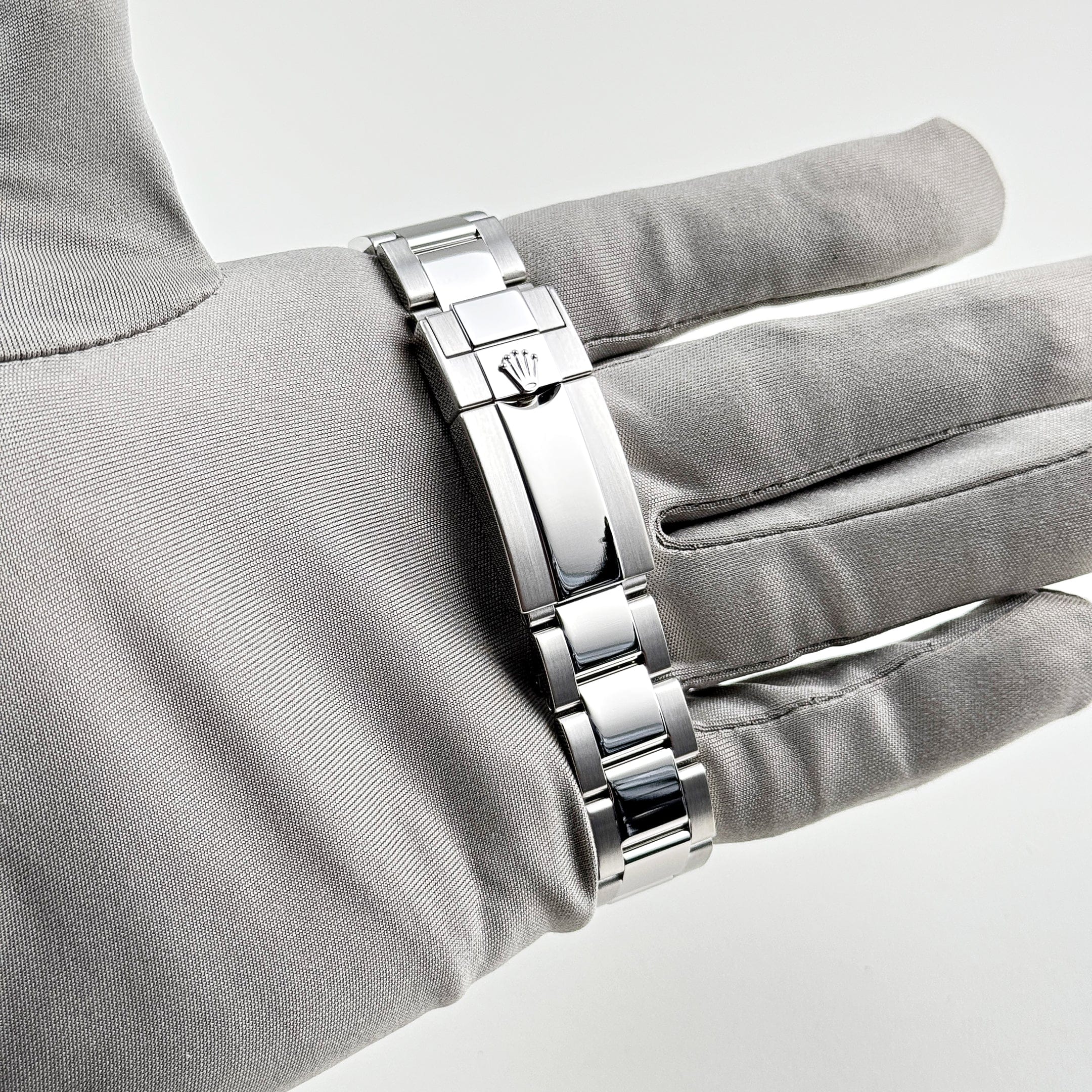 Rolex Daytona 116506 Platinum Ice Blue Arabic Dial (2023