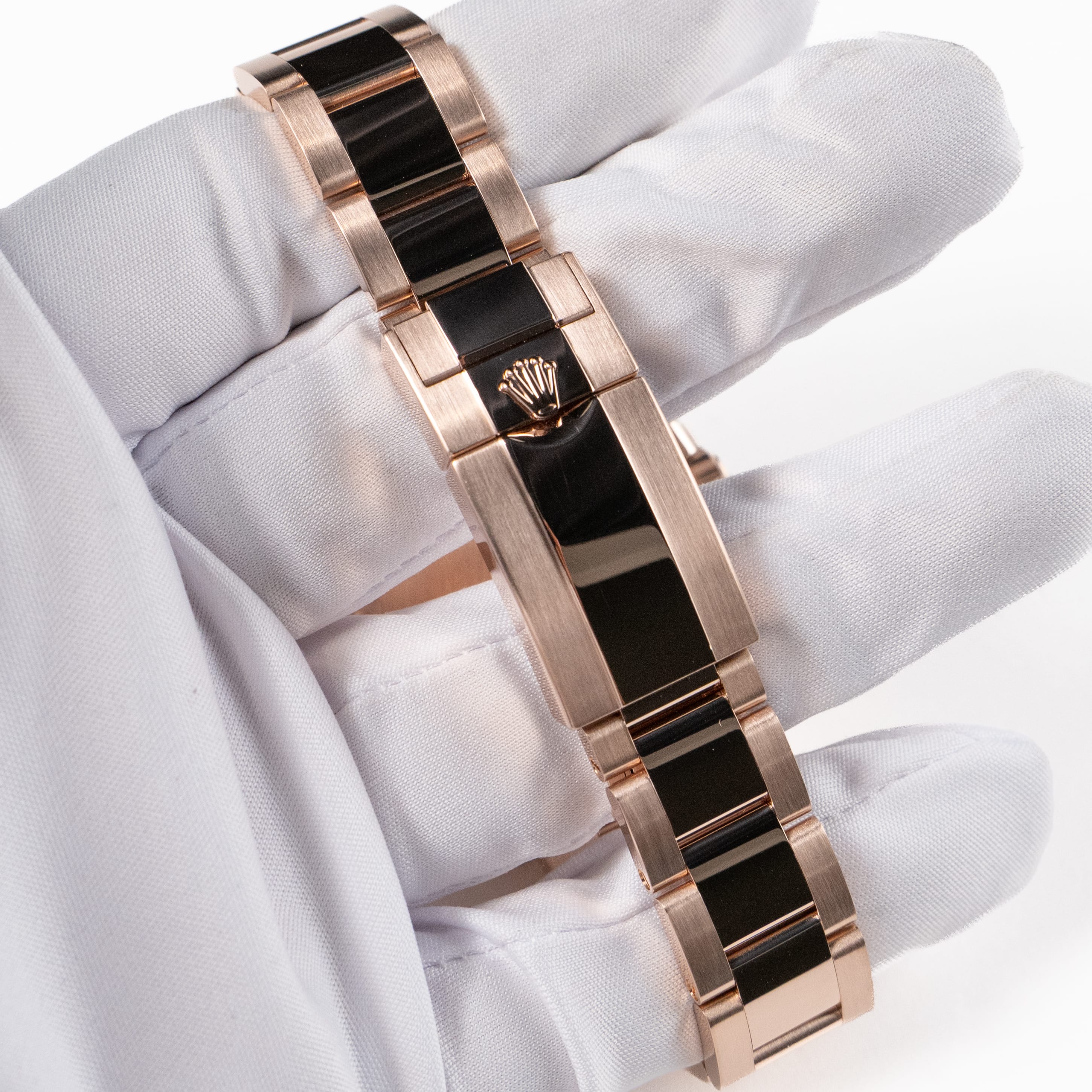 Rolex Daytona 126505 Rose Gold Sundust Dial (2025)