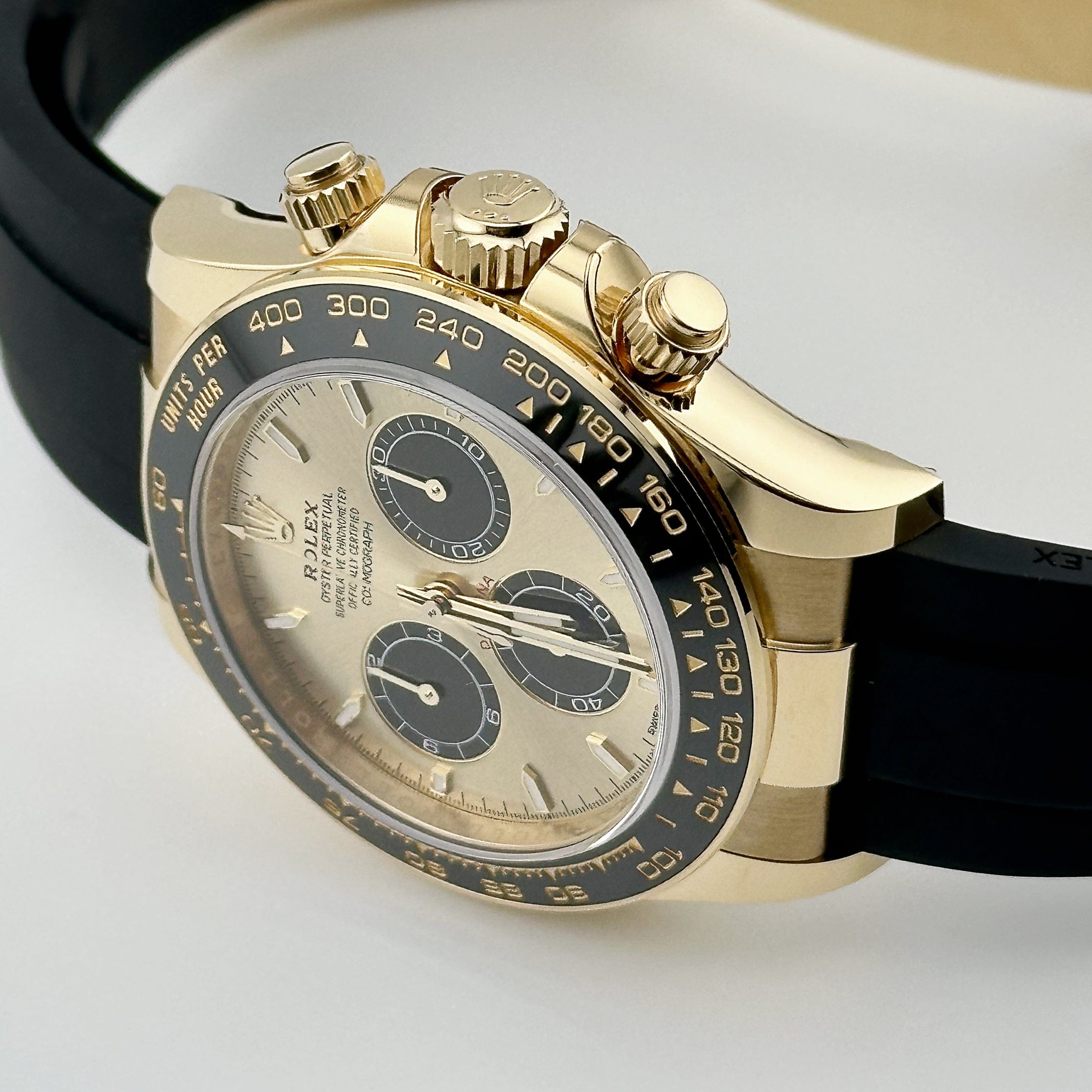 Rolex Daytona 126518LN Yellow Gold Champagne Black Dial (2024