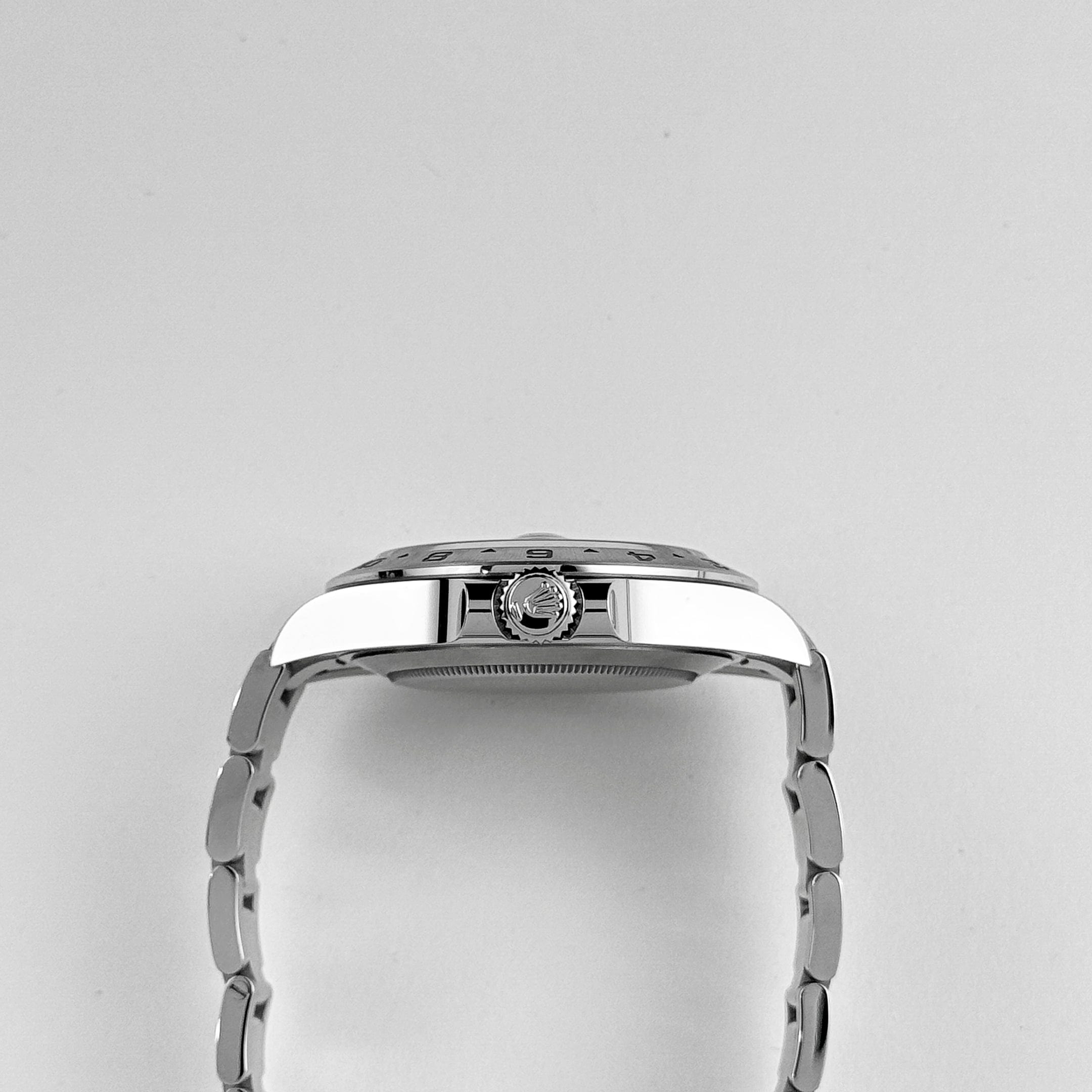 Rolex Explorer II 226570 Stainless Steel Black Dial (2025) – Wrist