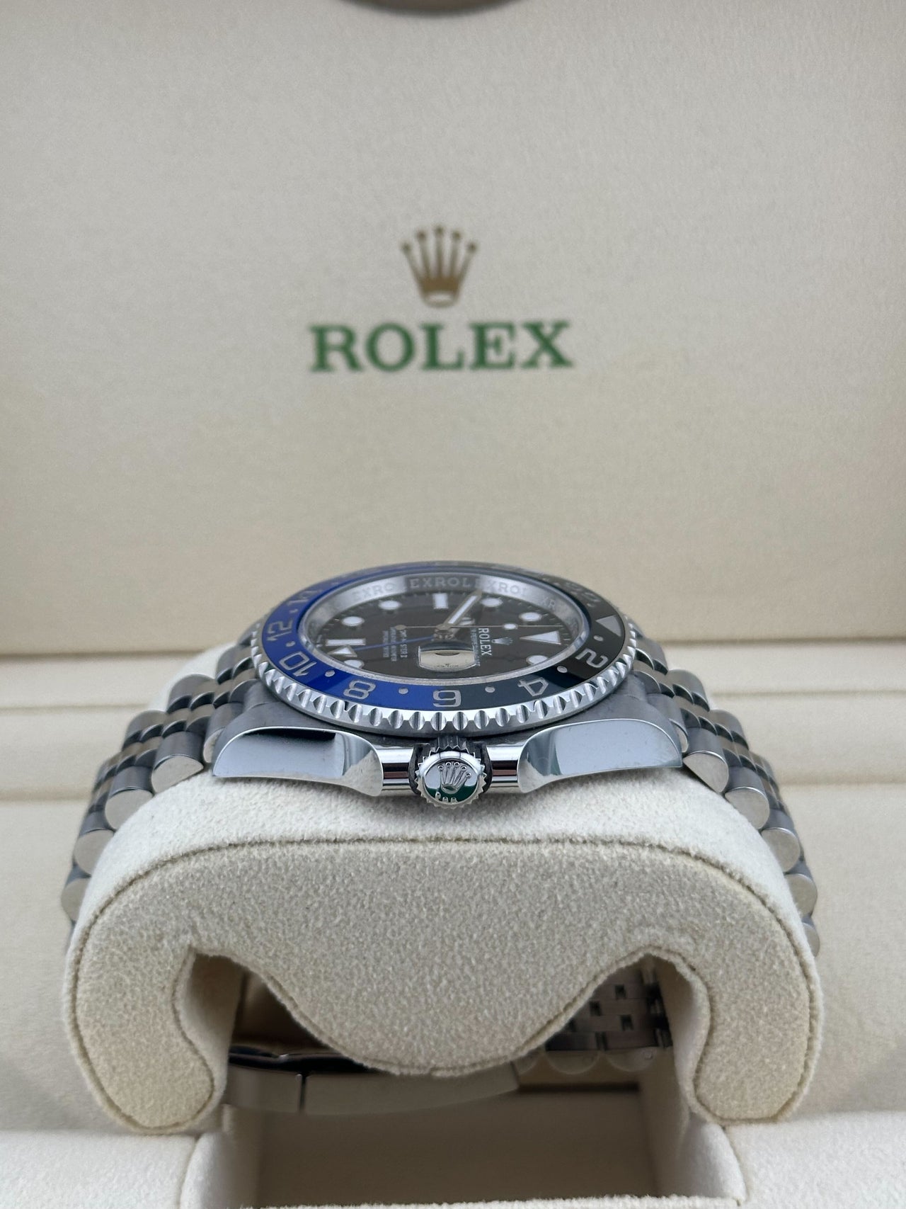 Rolex GMT-Master II 126710BLNR 'Batgirl' Stainless Steel Jubilee (2023)