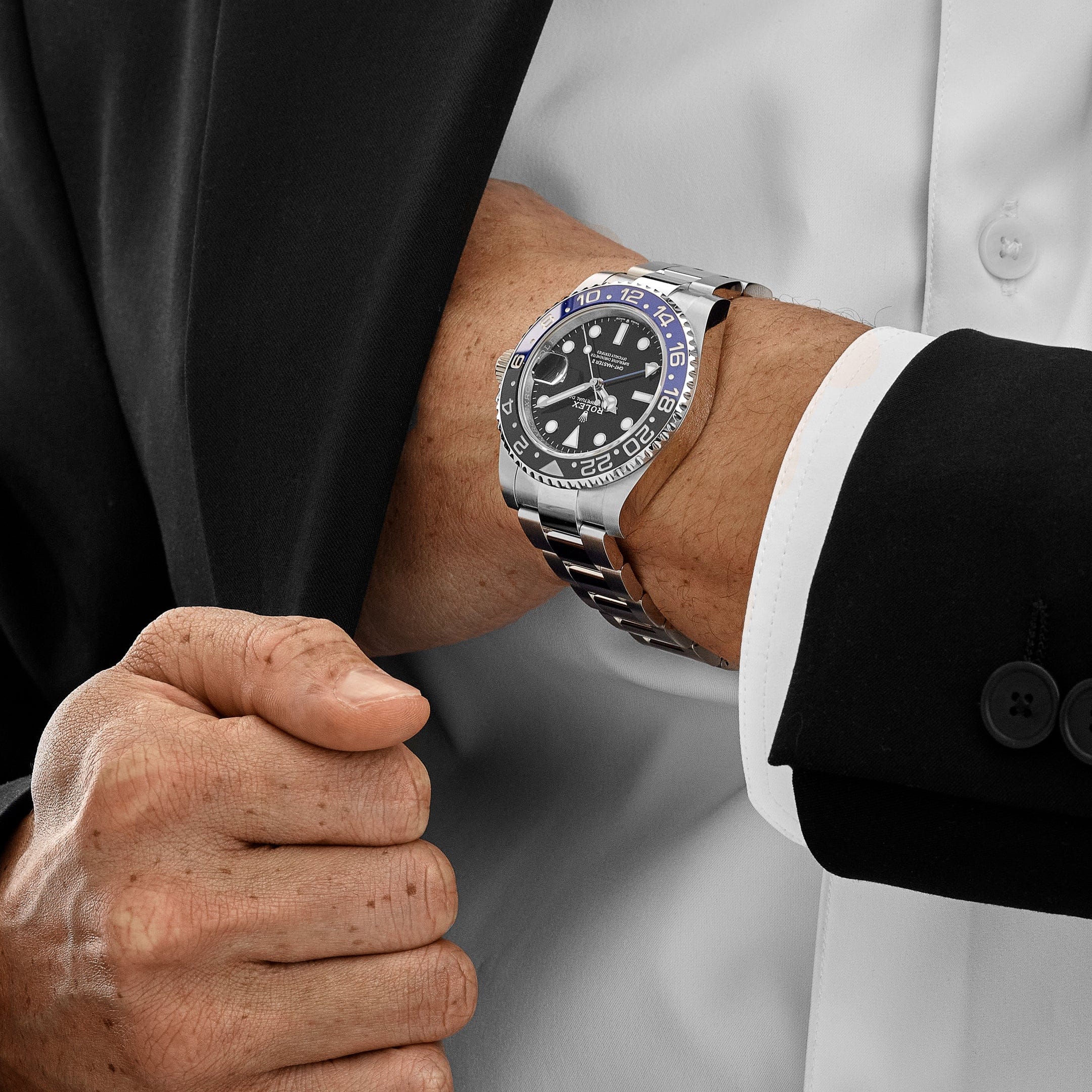 28インチ　6穴　139.7 New Rolex GMT-Master II 126710GRNR Steel Black Dial Bruce Wayne