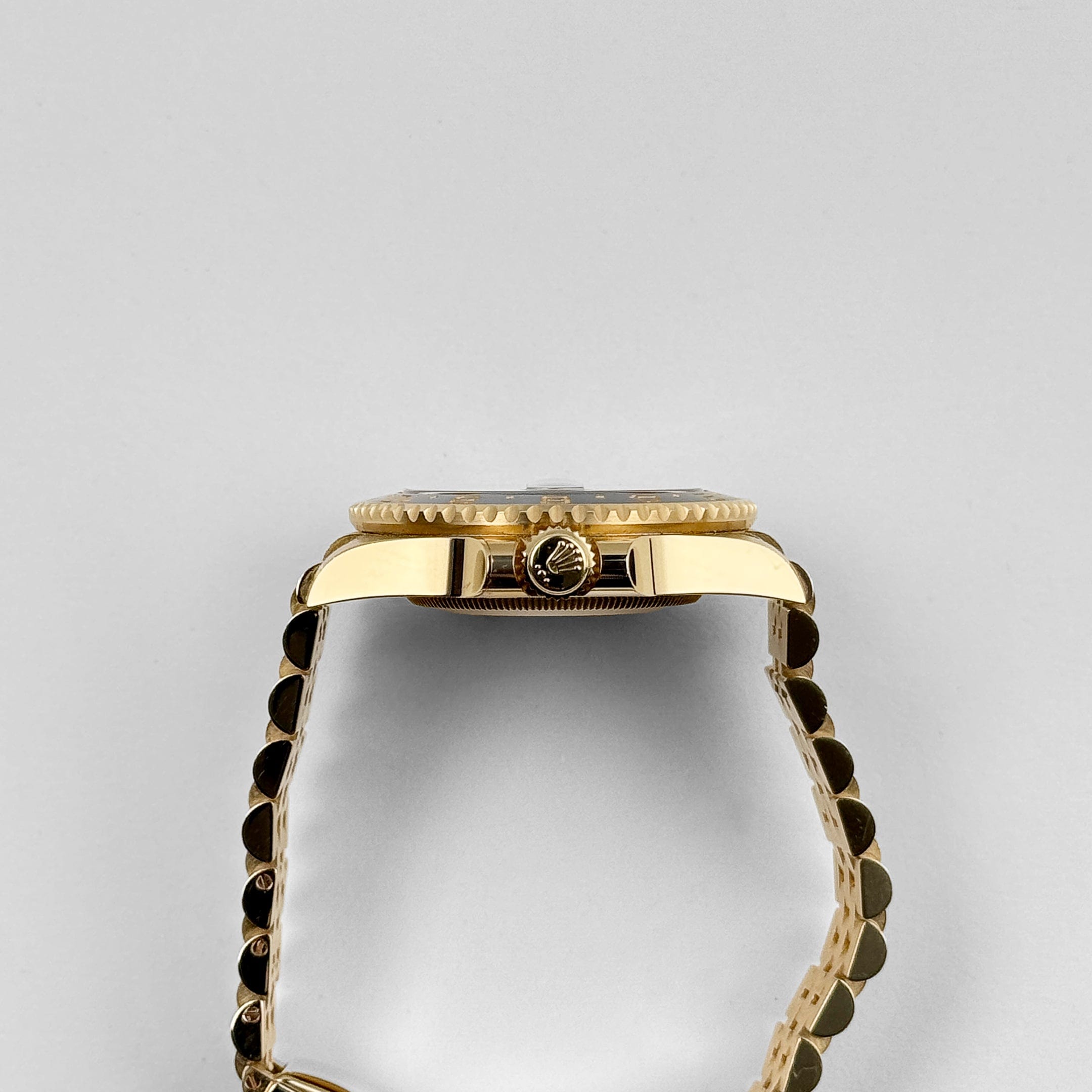 Rolex GMT-Master II 126718GRNR Yellow Gold Black Dial Jubilee (2023)