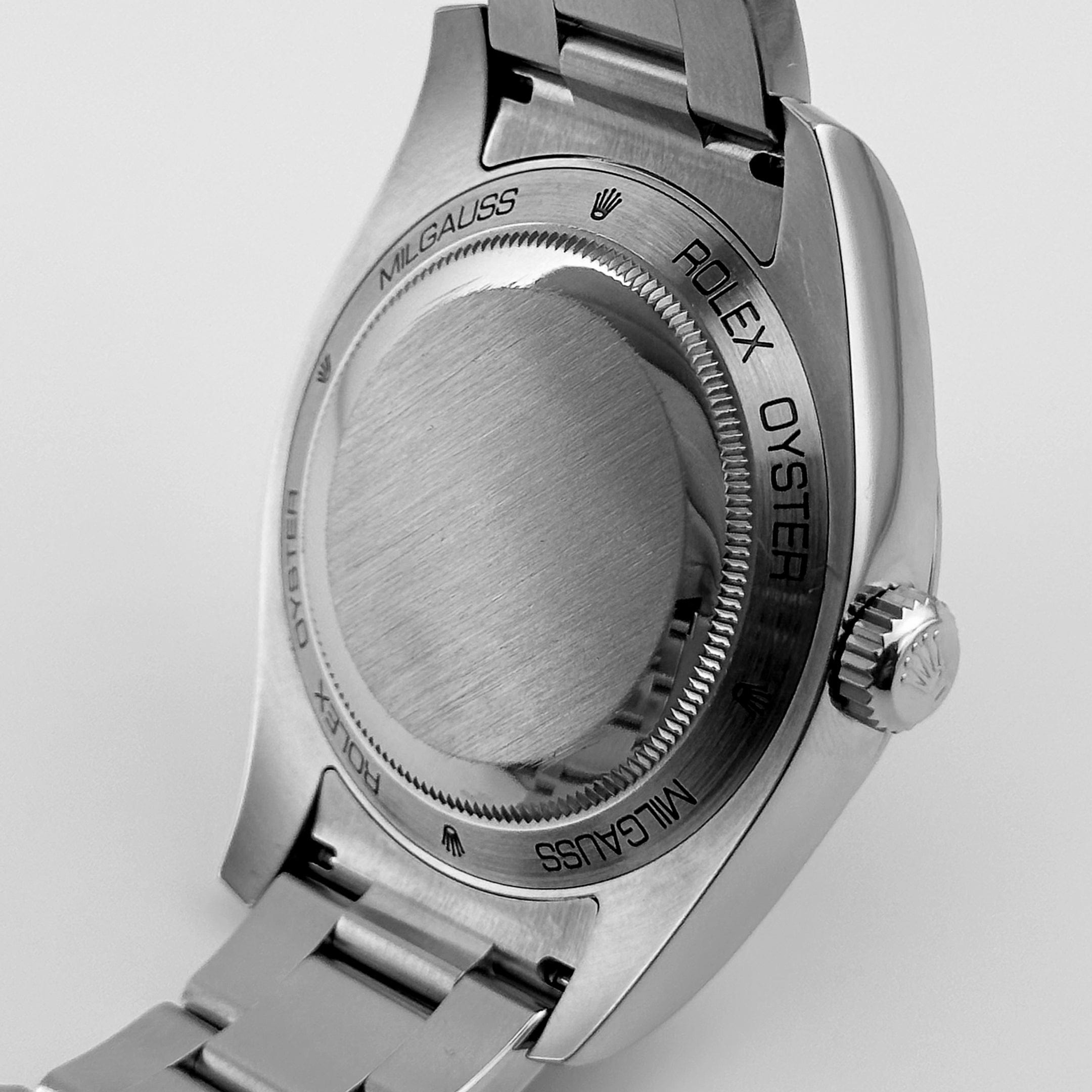 メルカルページ Rolex Milgauss Z-Blue 116400GV 40mm