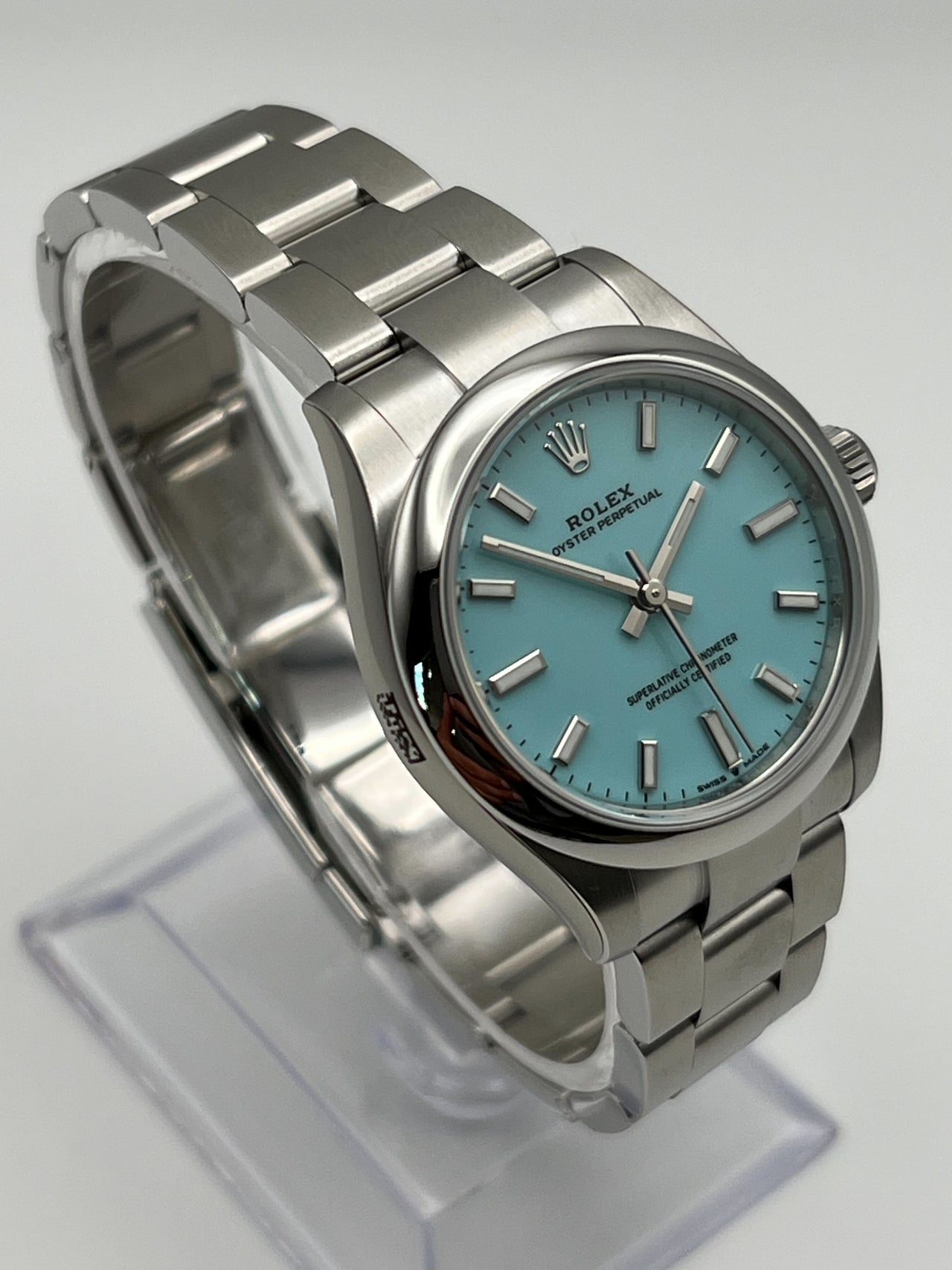 Rolex oyster perpetual 31 price blue sale