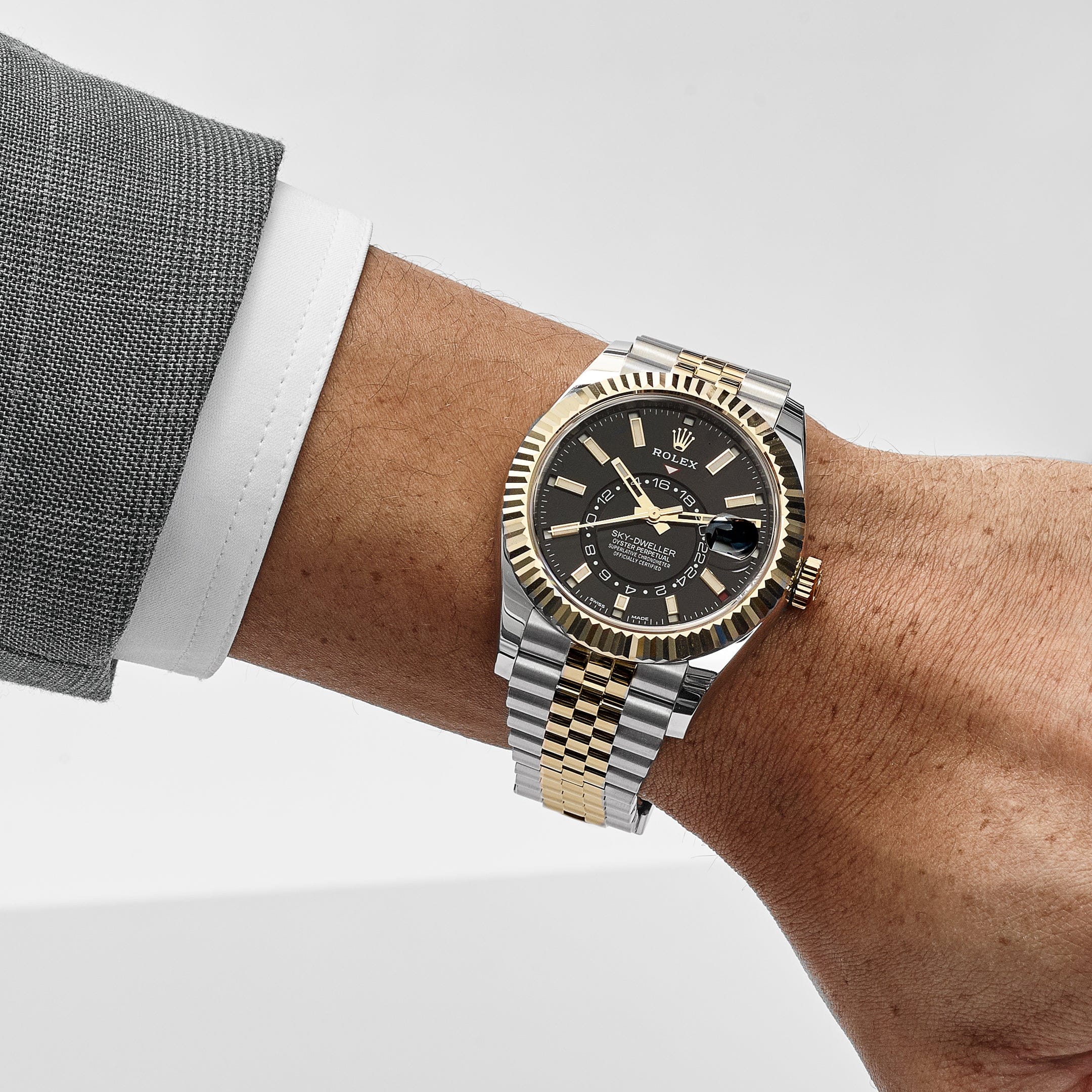 Rolex Sky-Dweller 326933 Stainless Steel Yellow Gold Black Dial