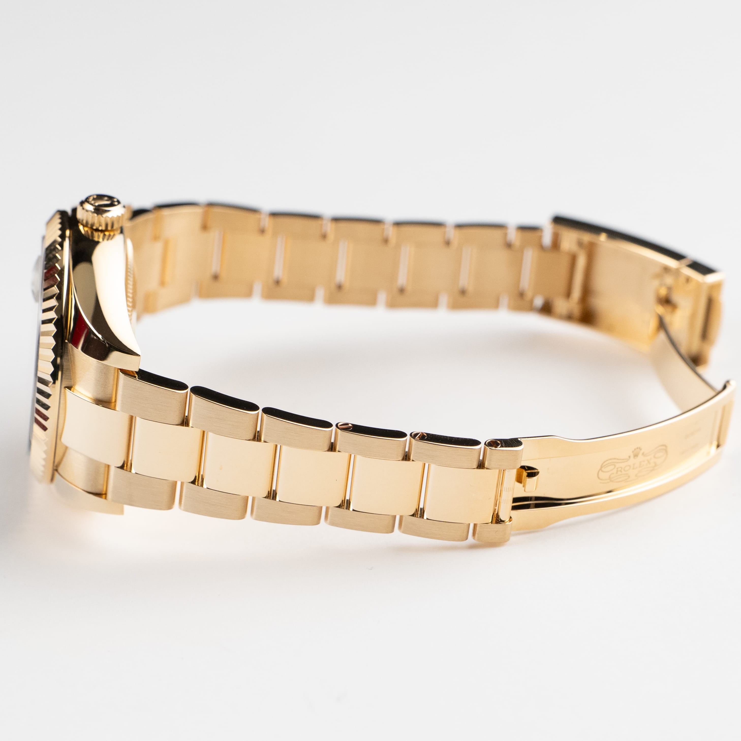 Rolex Sky-Dweller 326938 Yellow Gold White Dial (2022)
