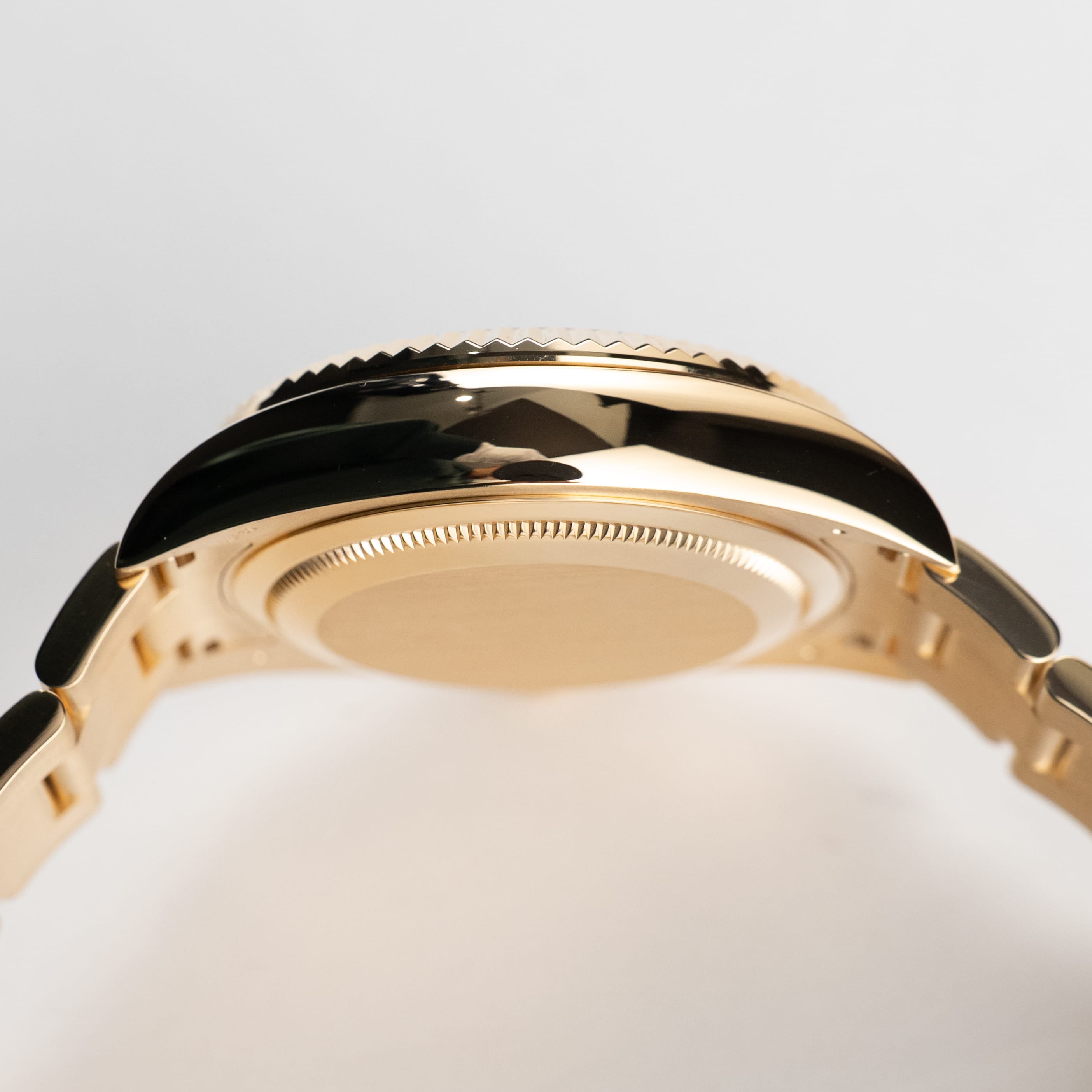 Rolex Sky-Dweller 326938 Yellow Gold White Dial (2022)