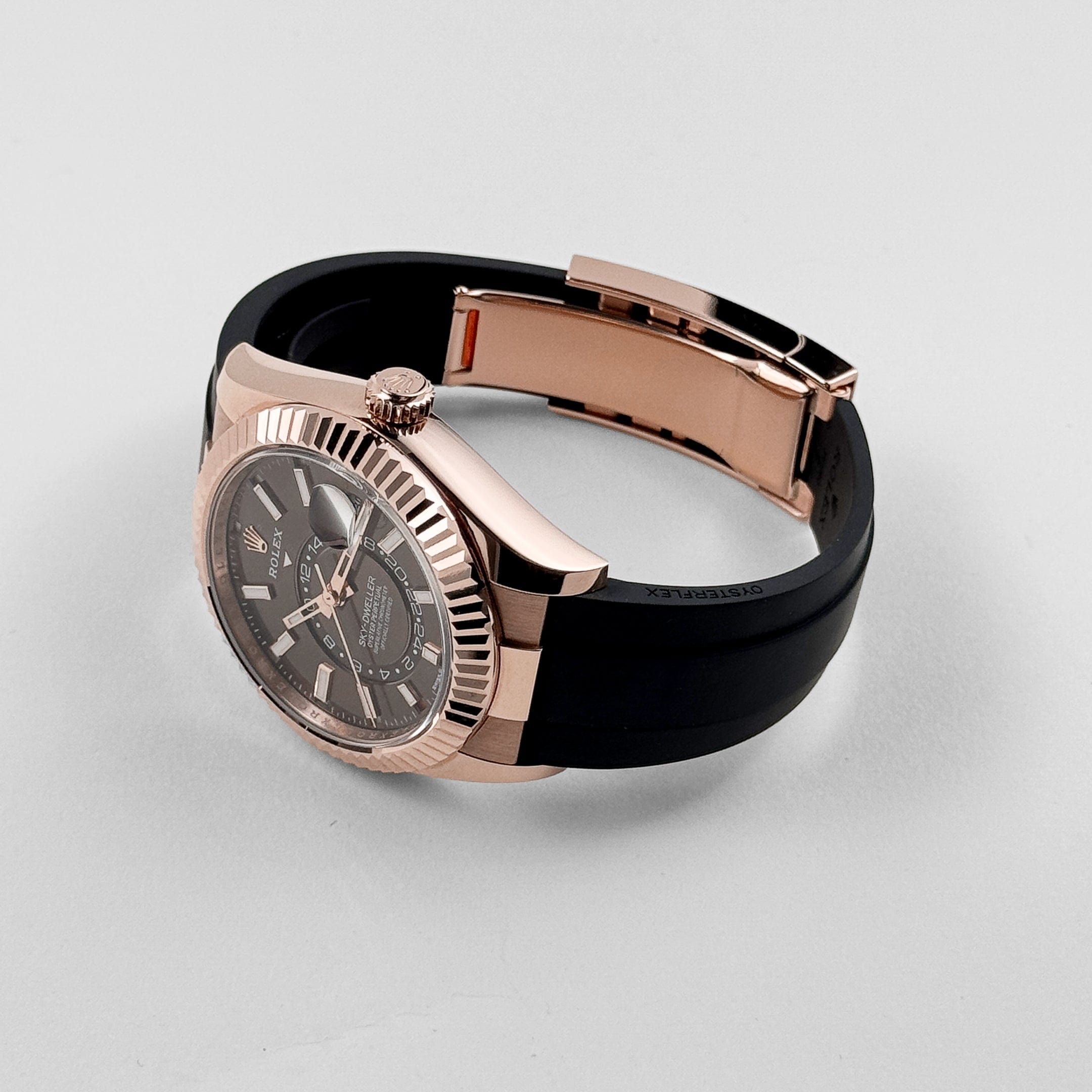 デュプレックス Rolex Sky-Dweller 336235 Rose Gold Brown Chocolate Dial (2024