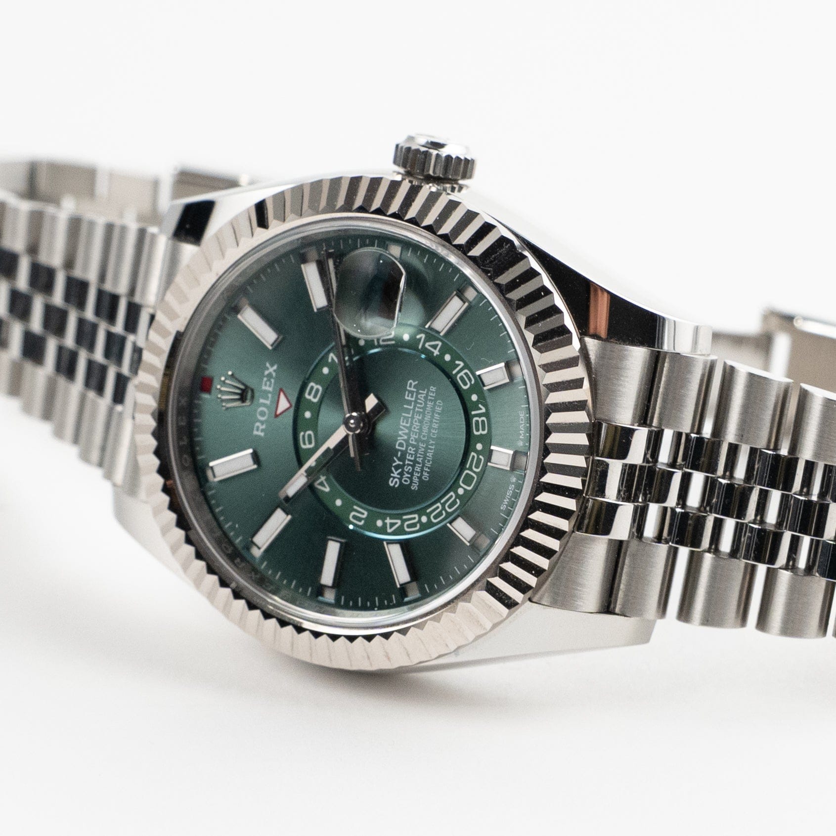 Rolex Sky-Dweller 336934 Stainless Steel Green Dial Jubilee (2024)