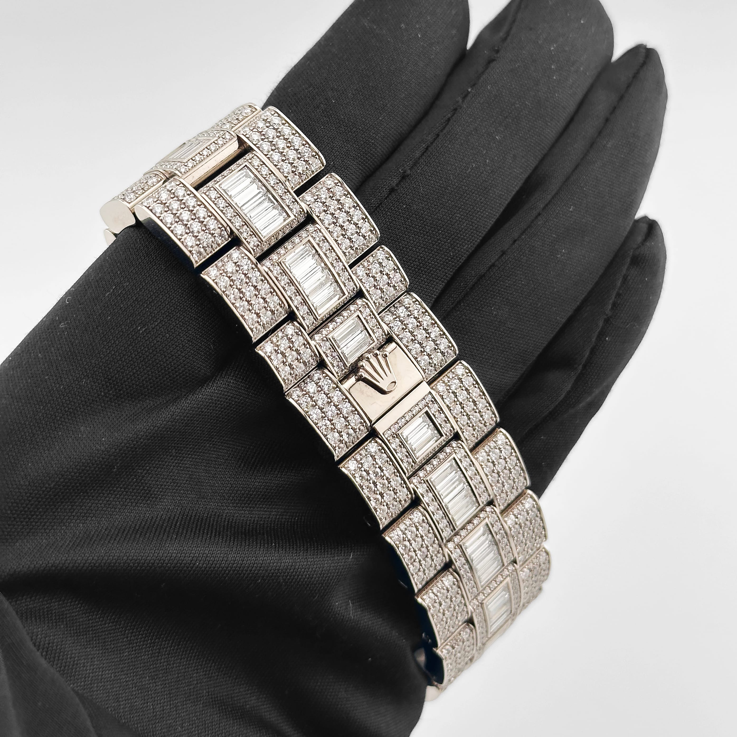Rolex Sky-Dweller 336959TBR White Gold Meteorite Dial Diamond-Set (2025)
