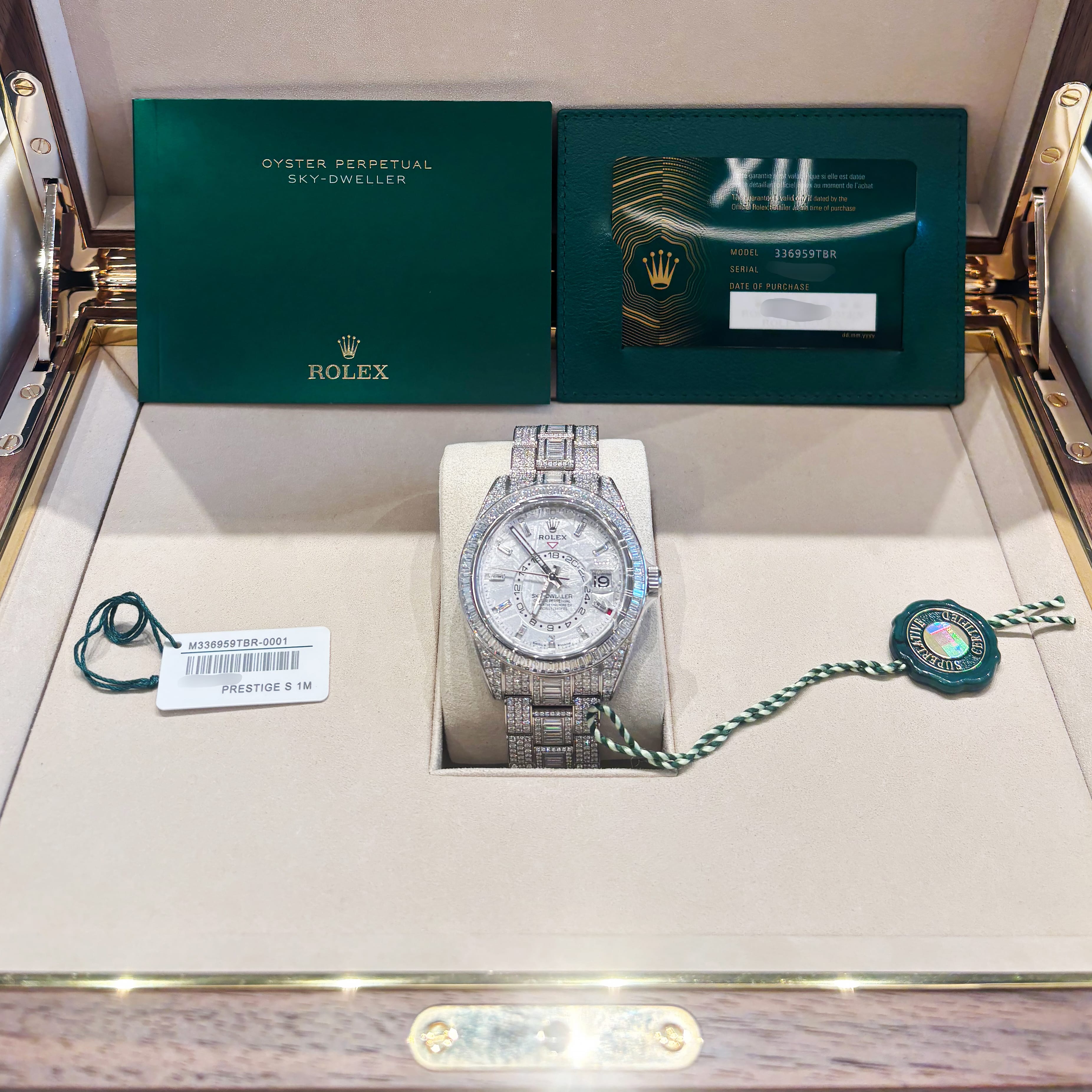 The World is our Oyster ハパックロイド 150周年記念 Rolex Sky-Dweller 336959TBR White Gold Meteorite Dial Diamond-Set