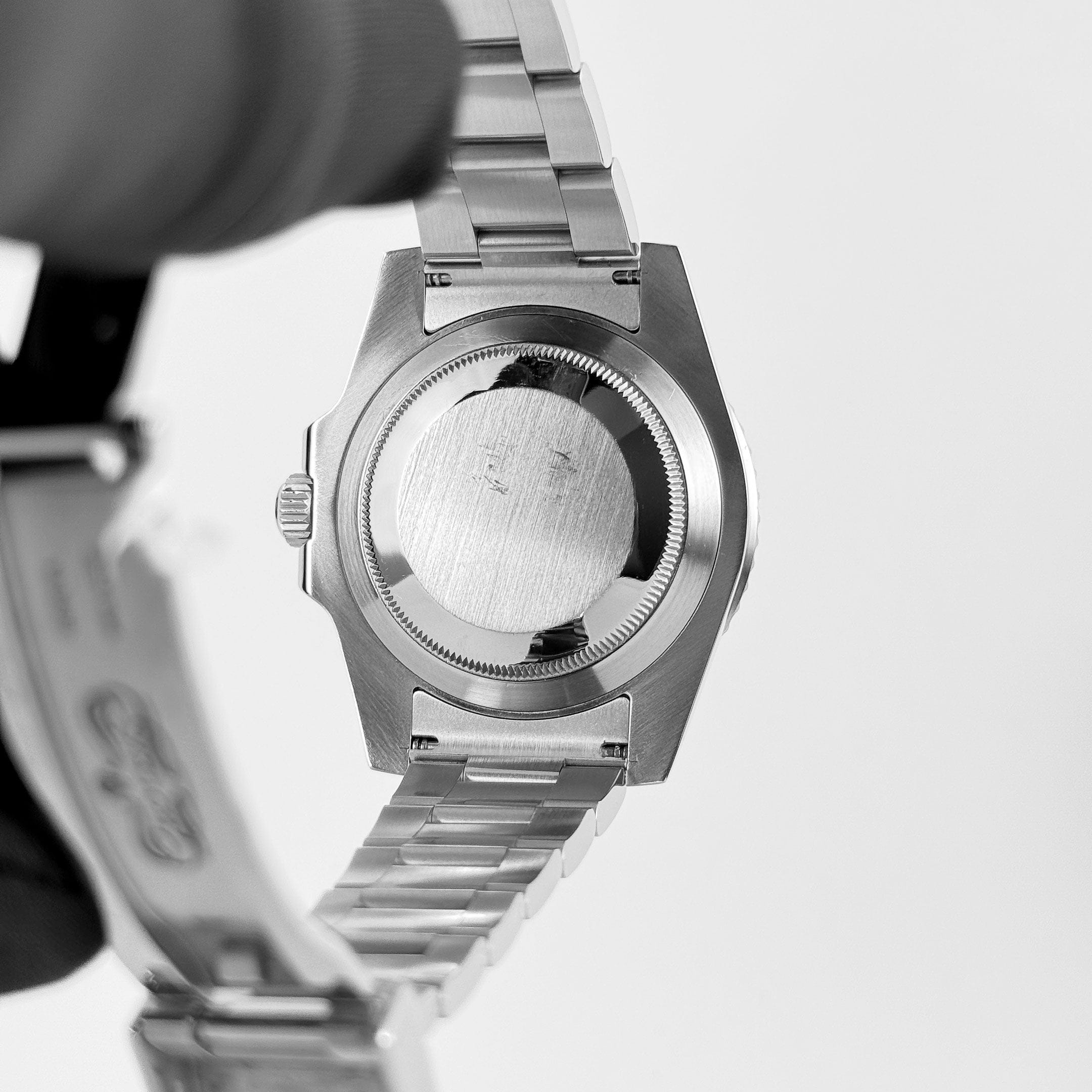 Rolex Submariner Date 116610LN Stainless Steel Black Dial (2015)