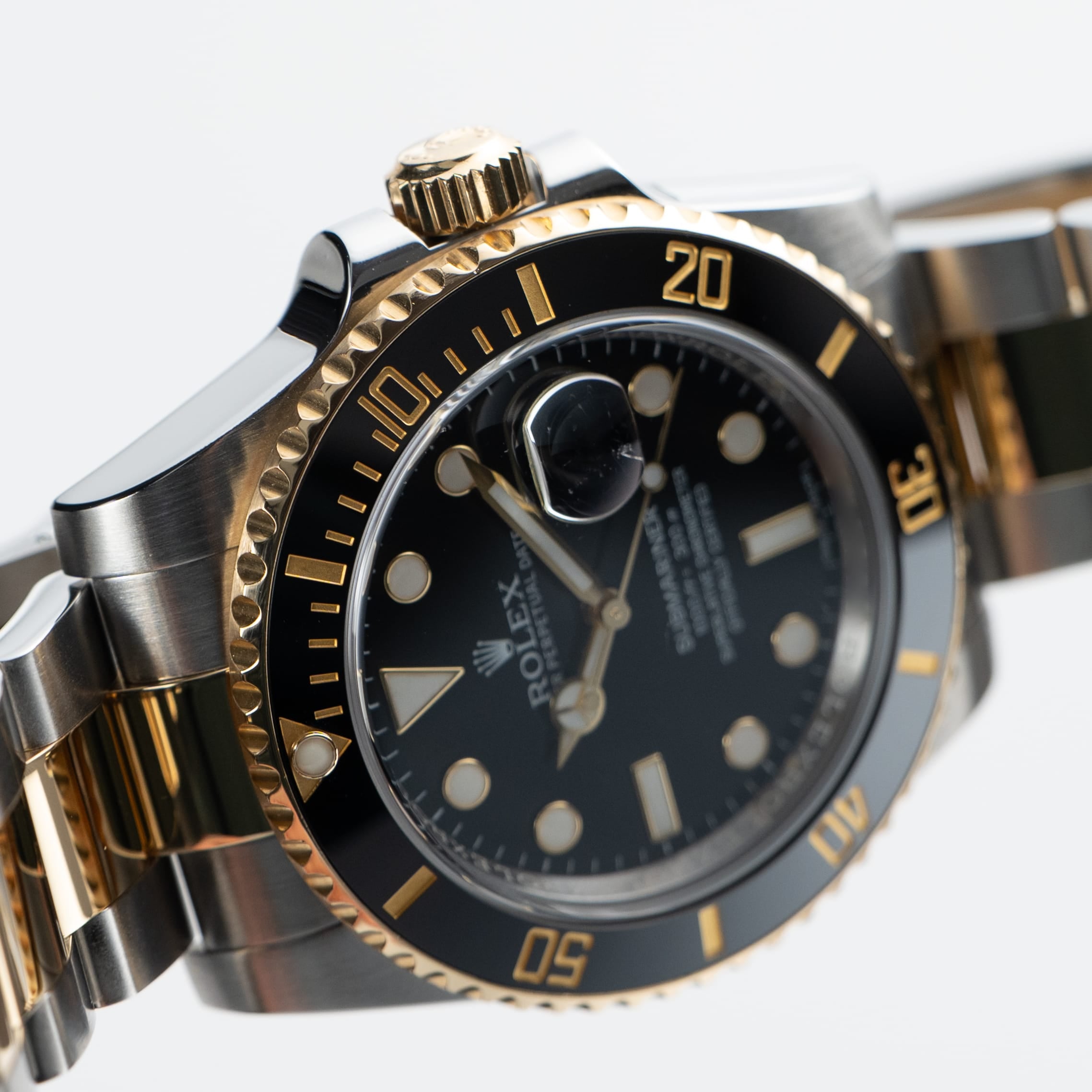 Rolex Submariner Date 116613LN Stainless Steel Yellow Gold Black Dial (2016)