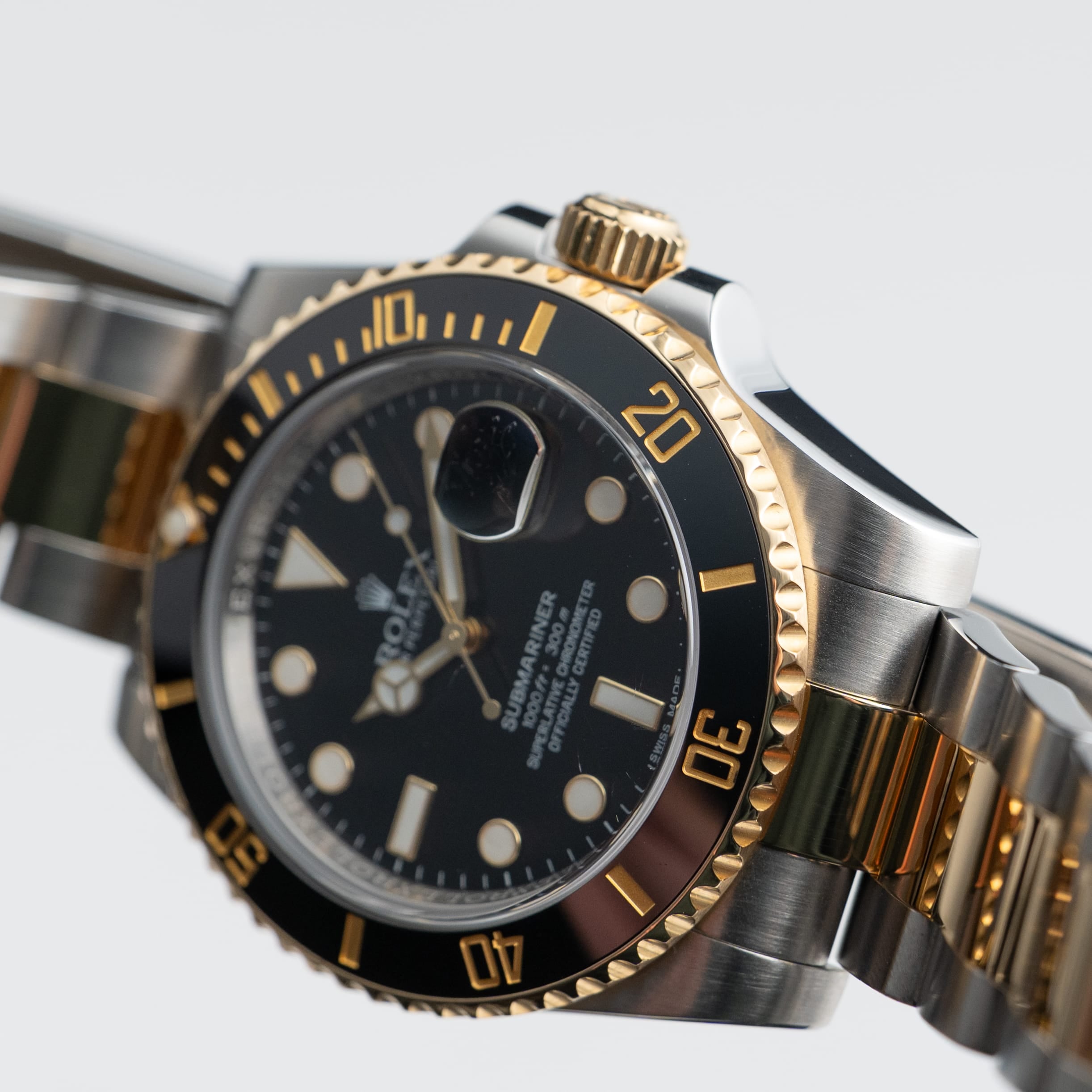 Rolex Submariner Date 116613LN Stainless Steel Yellow Gold Black Dial (2016)