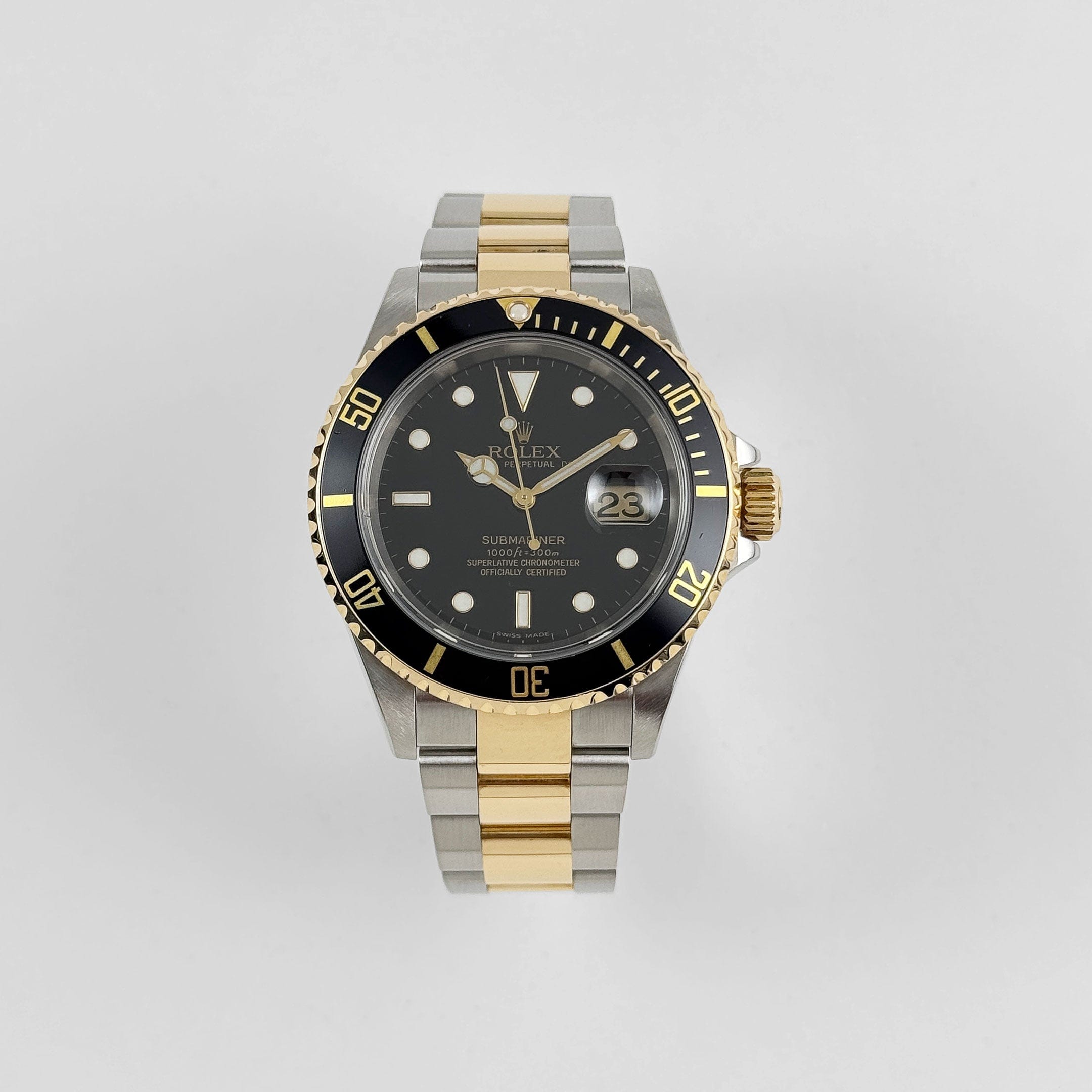 Rolex Submariner Date 16613N Stainless Steel Yellow Gold Black