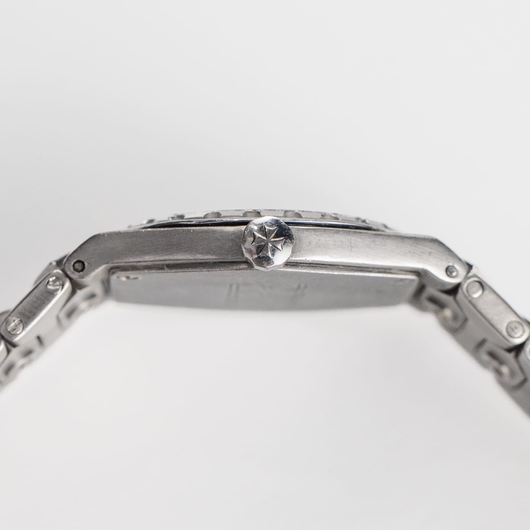 Vacheron Constantin '222' 60501 'Ladies' White Gold Diamond-Set Silver Dial Quartz