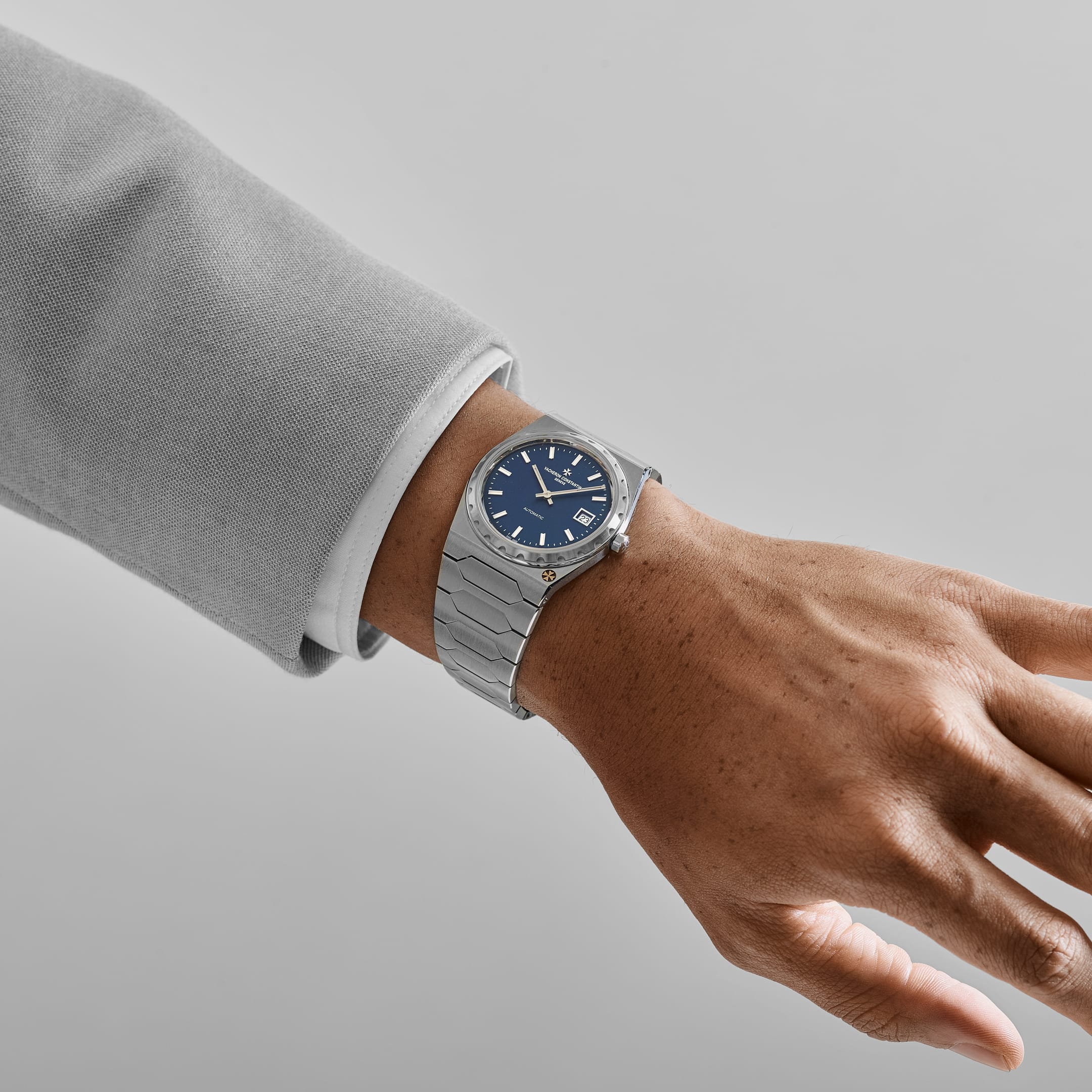 Vacheron Constantin Historiques '222' 4200H/222A-B934 Stainless Steel Blue Dial
