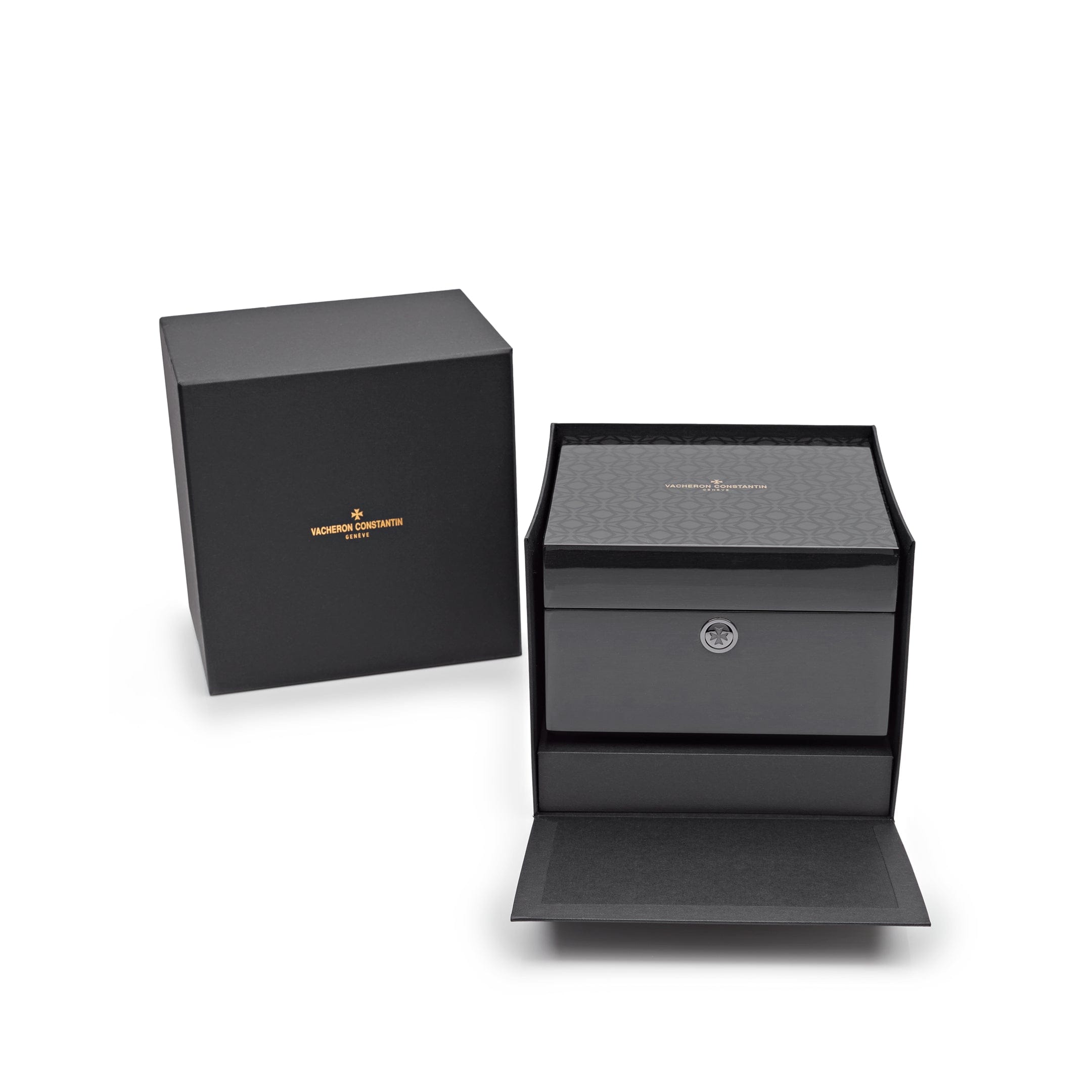 Vacheron Constantin Historiques '222' 4200H/222J-B935 Yellow Gold