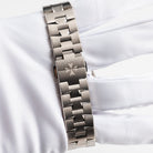 Vacheron Constantin Overseas 4300V/220G-H151 Perpetual Calendar Ultra-Thin White Gold Burgundy Dial