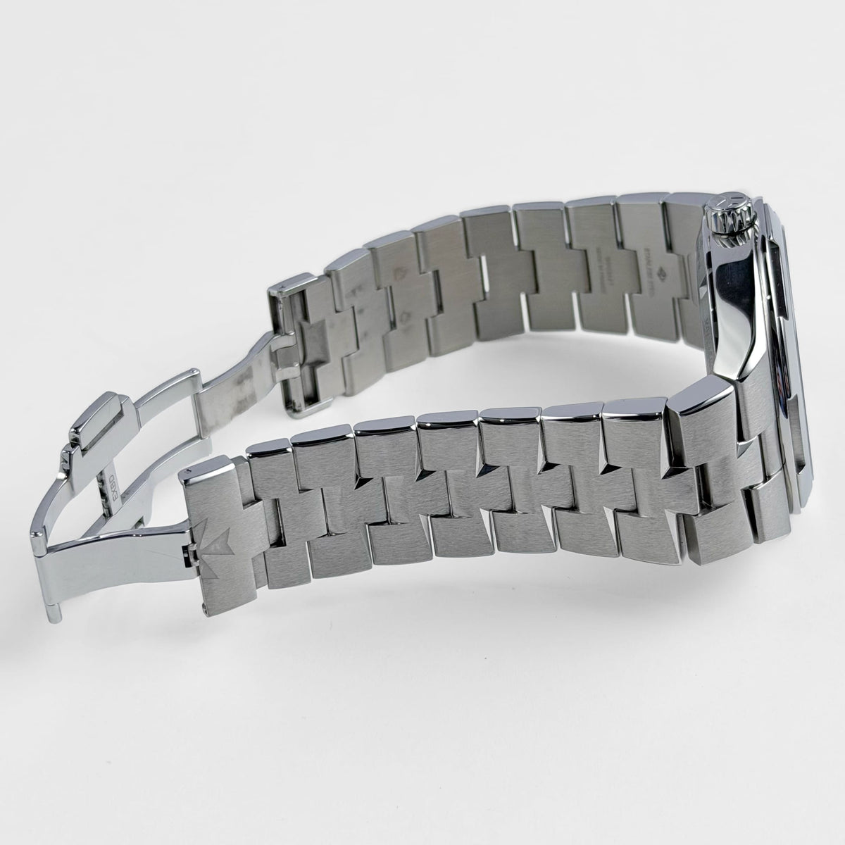 Vacheron Constantin Overseas 4500V/110A-B128 Stainless Steel Blue Dial (2021)