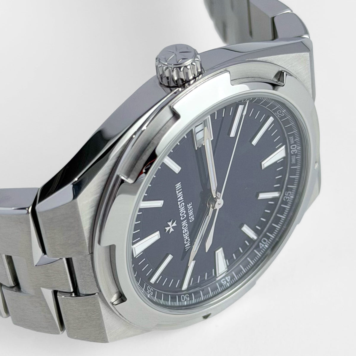 Vacheron Constantin Overseas 4520V/210A-B128 Stainless Steel Blue Dial (2026)